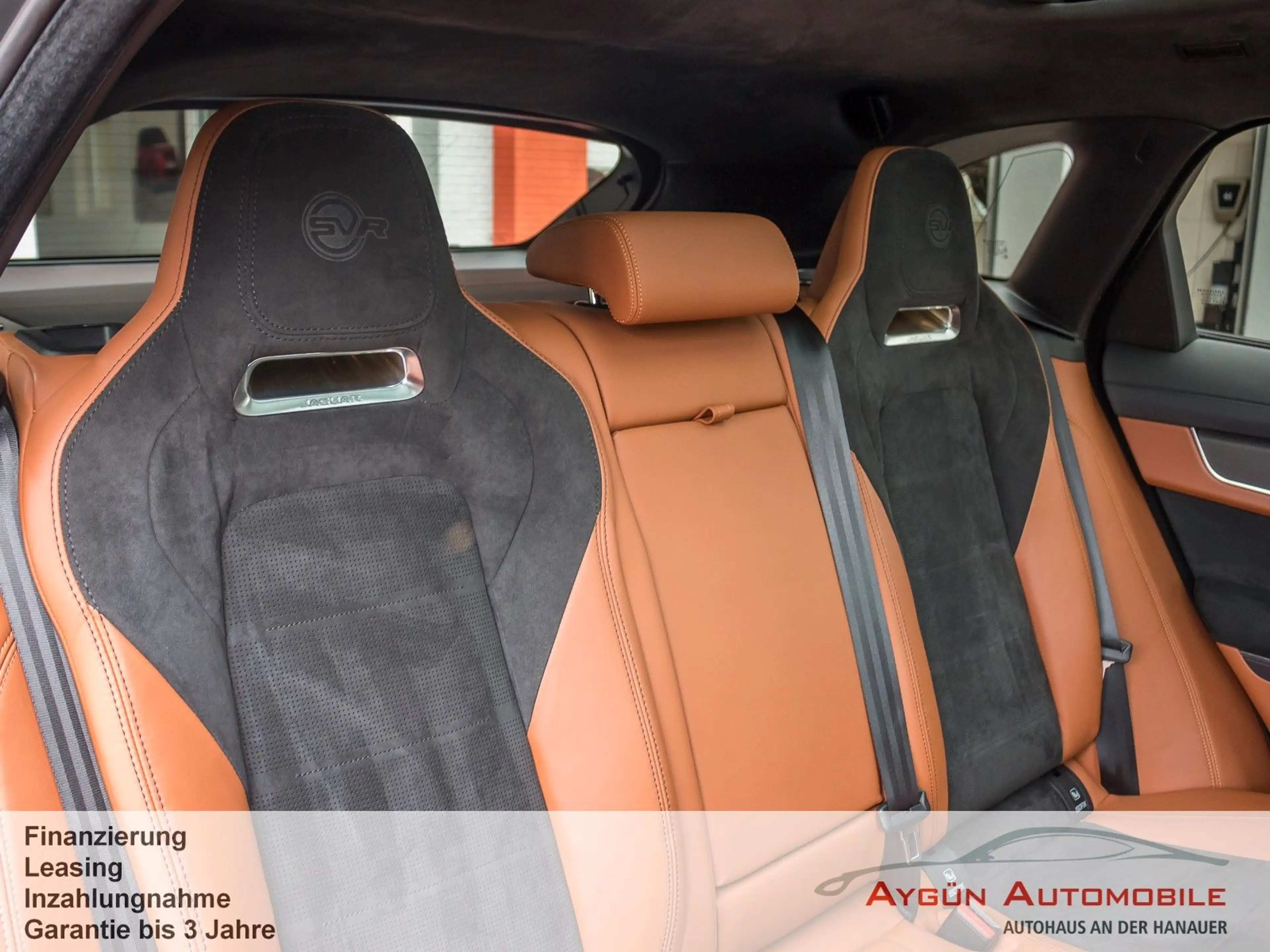 Jaguar F-Pace P550 SVR AWD*Pano*Klima-Paket*Tech-Paket* — photo 14