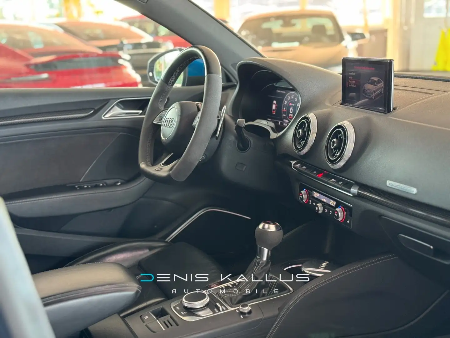 Audi RS3 RS 3 Lim. 2.5 TFSIquattro  NoOPF!/RSAbgasan/Perf Blau - 2