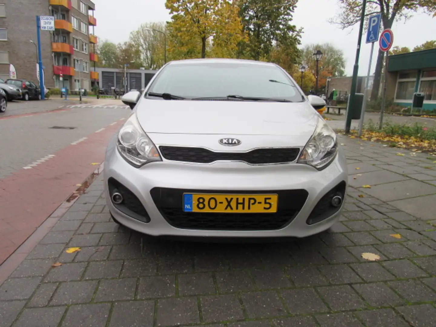 Kia Rio 1.2 CVVT 85pk Eco Dynamics 5Drs Super Pack Gris - 2