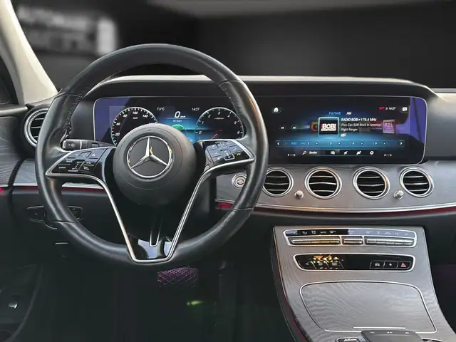 Mercedes-Benz 300 view 14