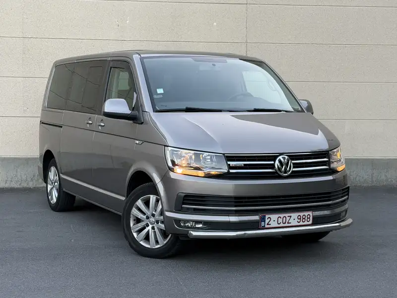 VOLKSWAGEN Caravelle