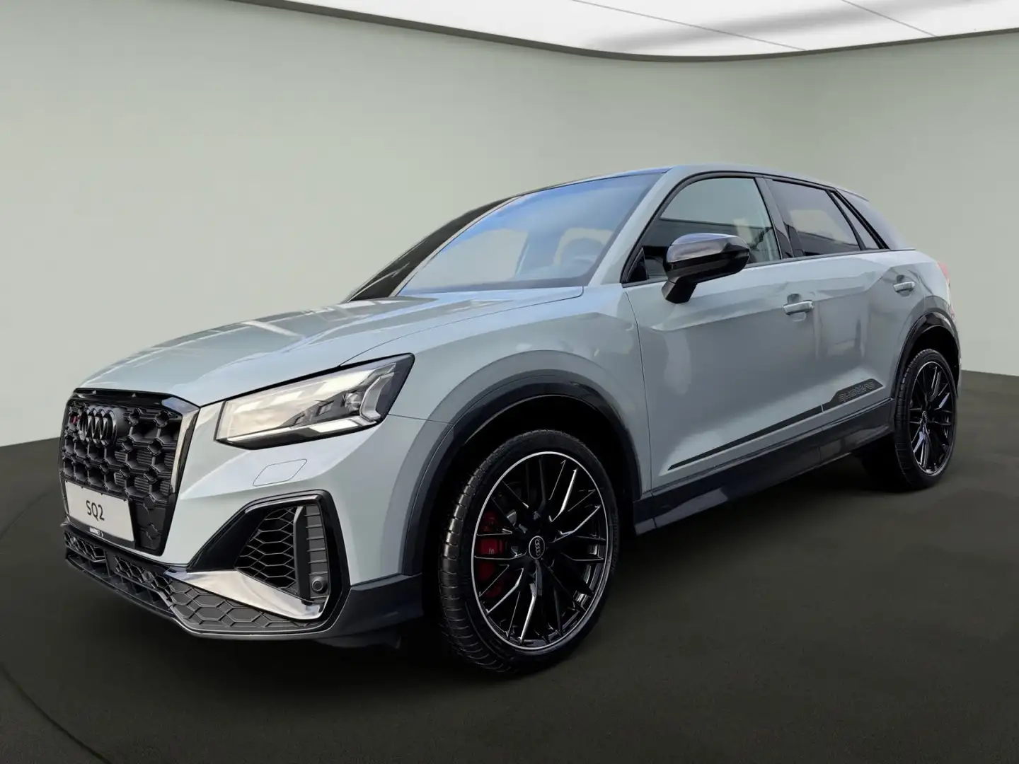 Audi SQ2 TFSI 221(300) kW(PS) S tronic*Pano*SONOS*Mat Grau - 2