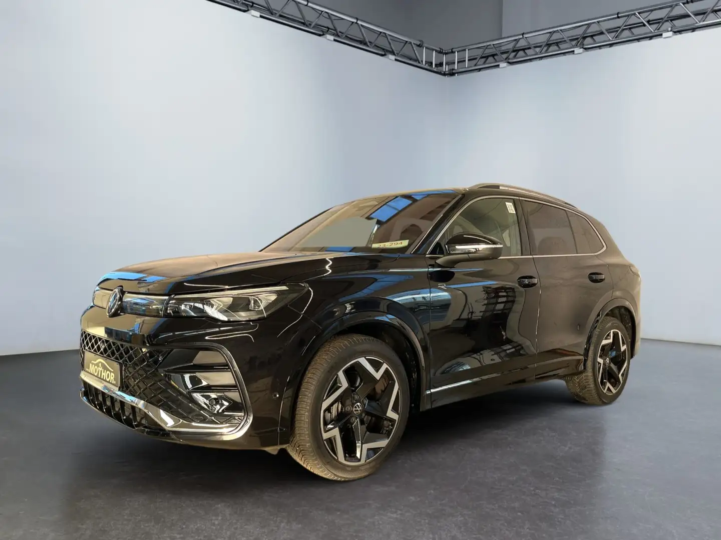 Volkswagen Tiguan R-Line 2.0 TDI DSG Abstandstempomat Schwarz - 2