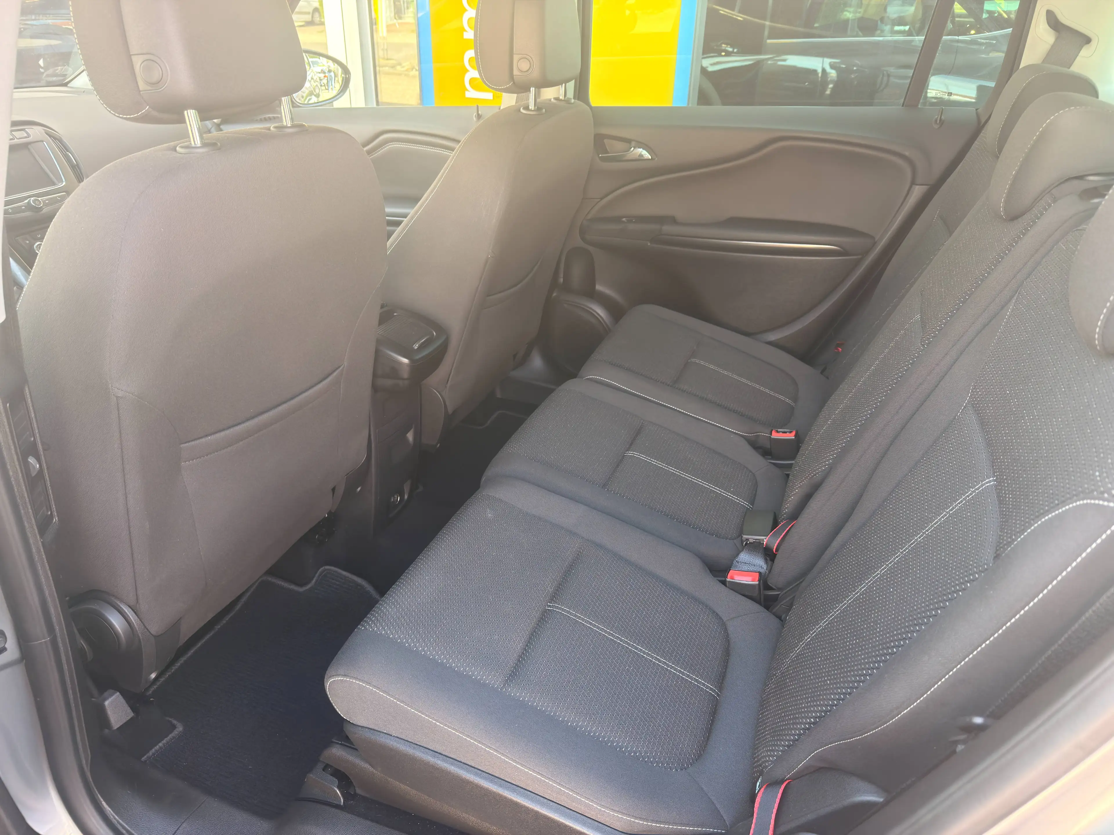 Opel Zafira C Innovation AT 7-Sitzer,Navi,LED,R-Kamera,Klimaautomatik,SHZ,LHZ,Carplay,ACC — photo 12
