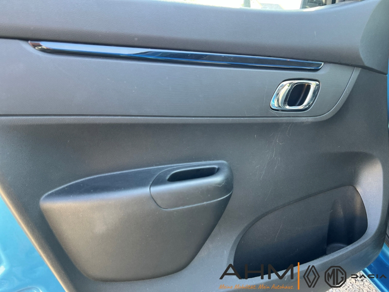 Dacia Spring Electric Comfort Plus CCS — photo 19