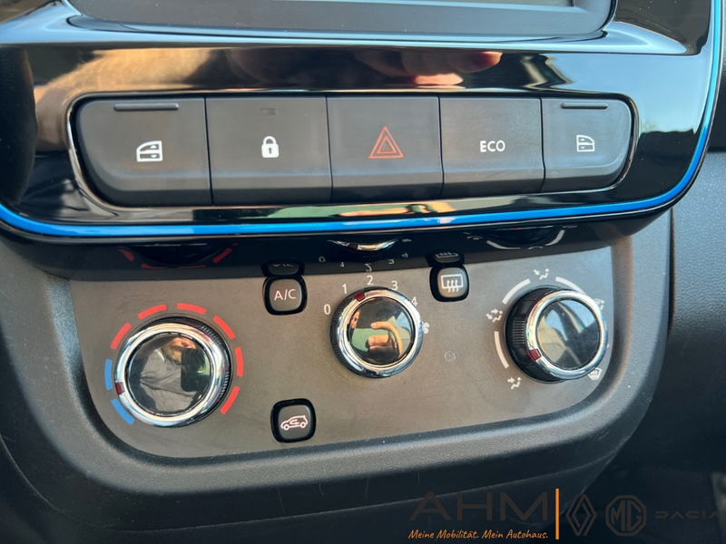 Dacia Spring Electric Comfort Plus CCS — photo 24