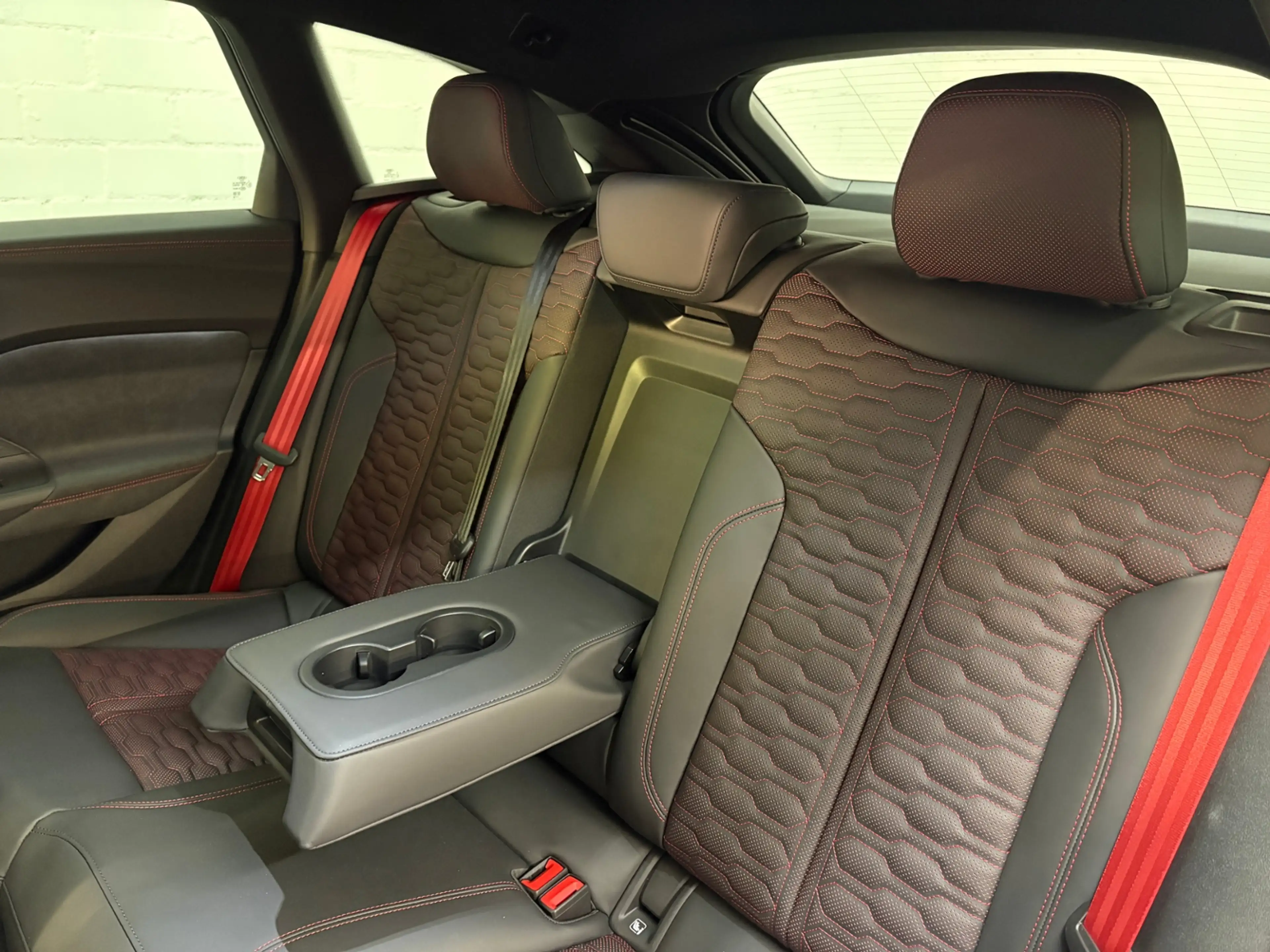 Audi RS5 Avant  Sport Paket Tech pro HUD — photo 10