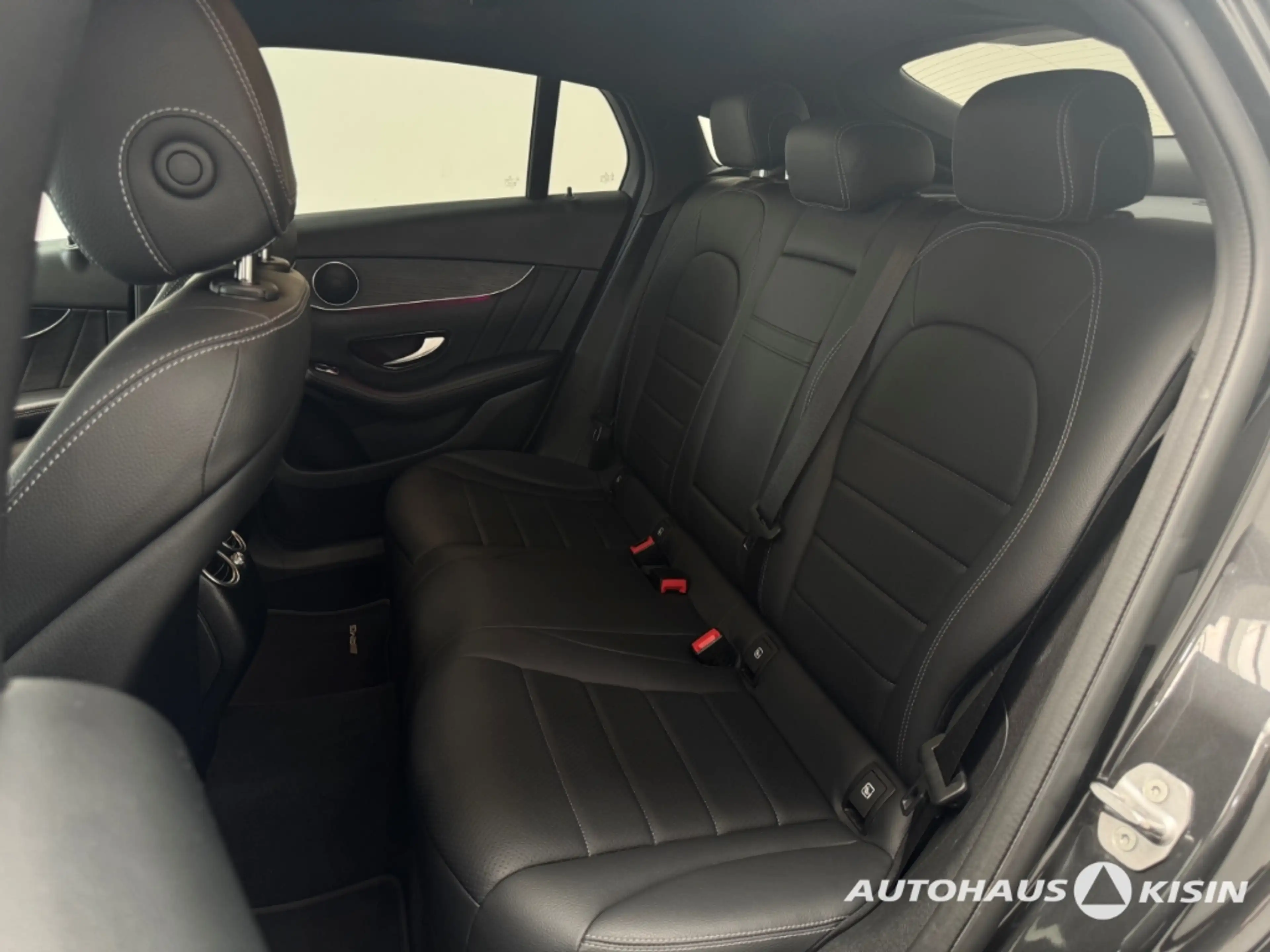 Mercedes-Benz GLC 220 d Coupe 4M /CAM /ACC /LEDER — photo 12
