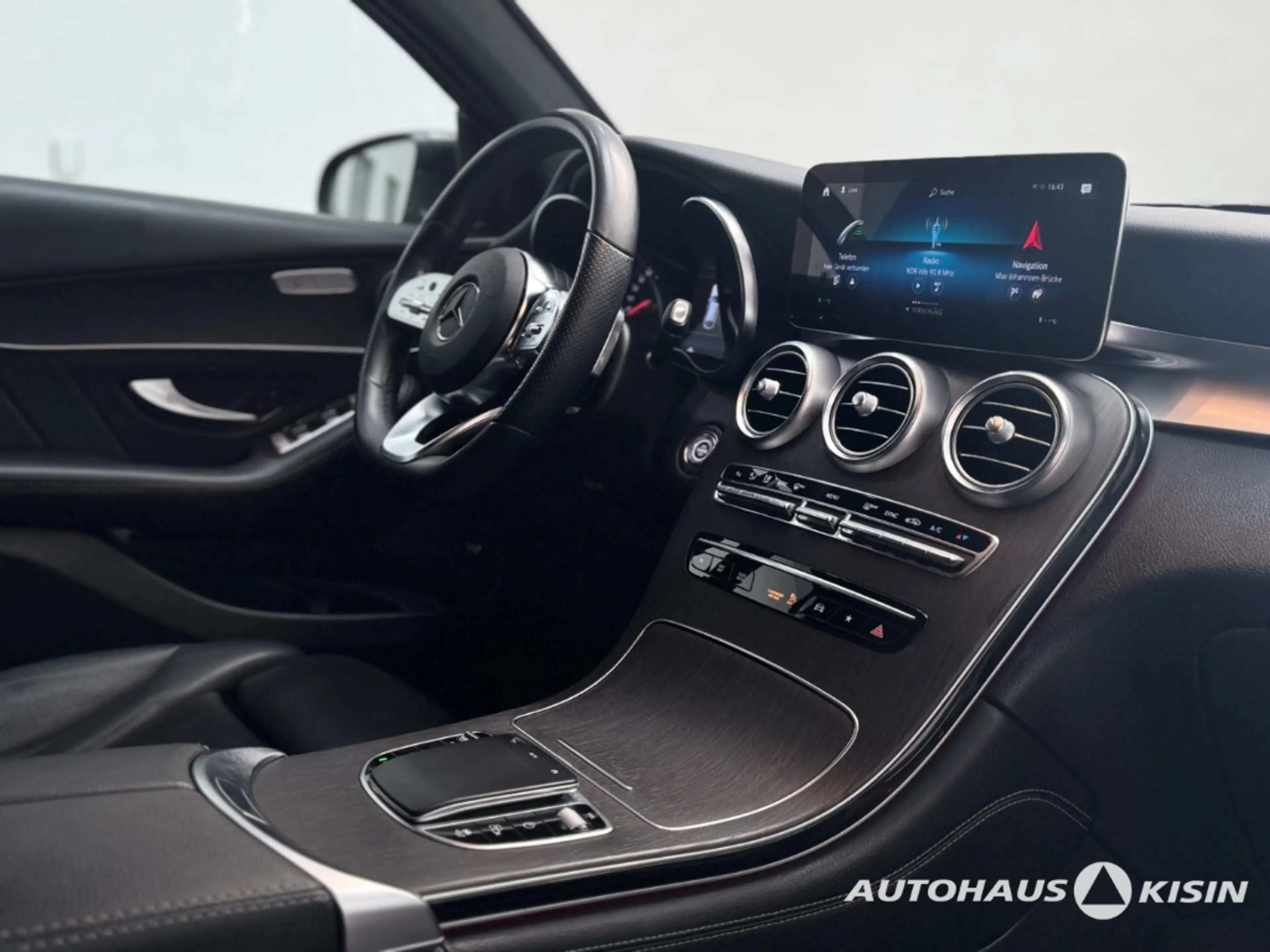 Mercedes-Benz GLC 220 d Coupe 4M /CAM /ACC /LEDER — photo 5