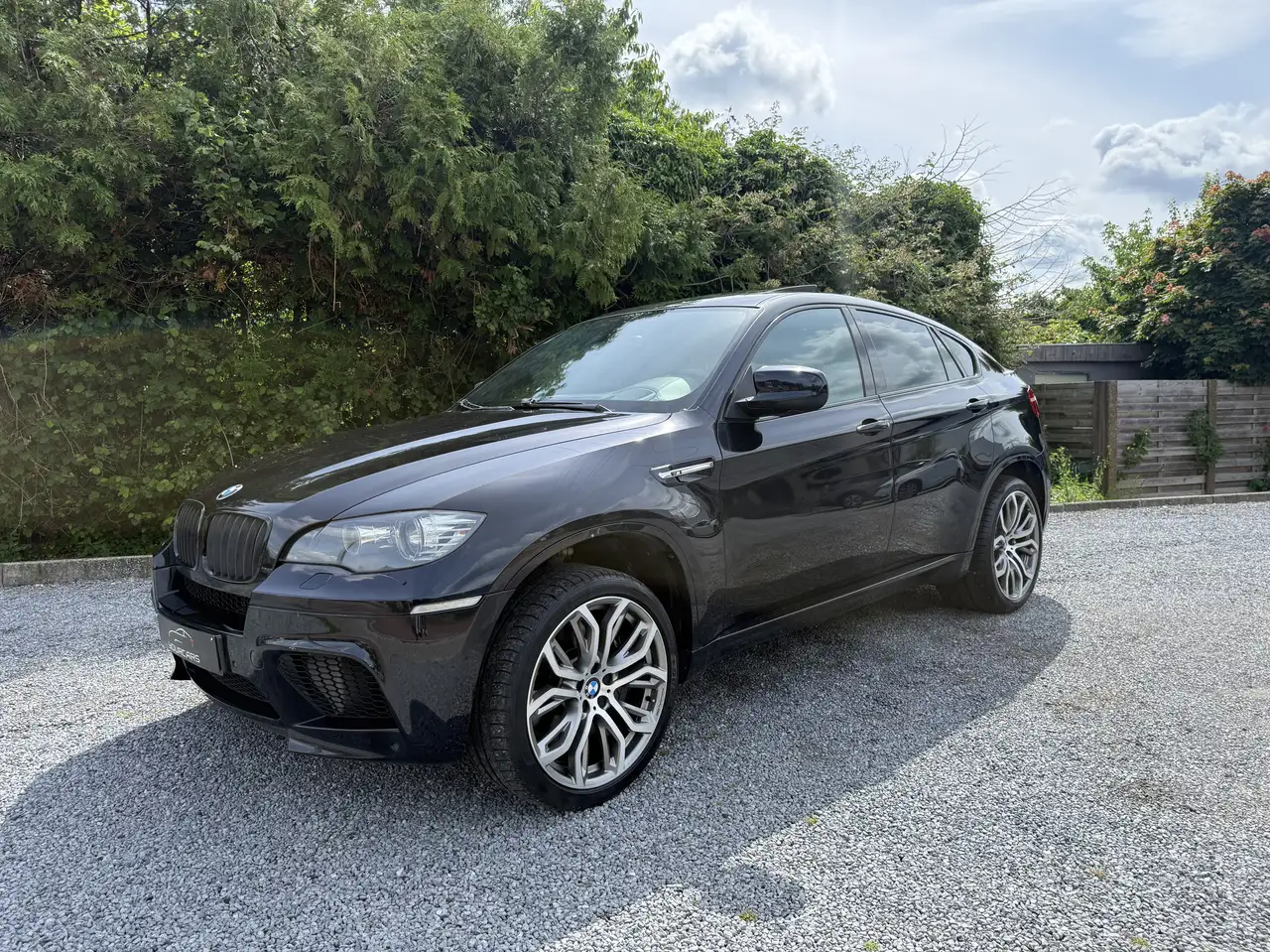 BMW X6 M 4.4iA V8 * ORIGINAL BELGIAN CAR * FULL OPTIONS * LICHTE VRACHT — foto 3
