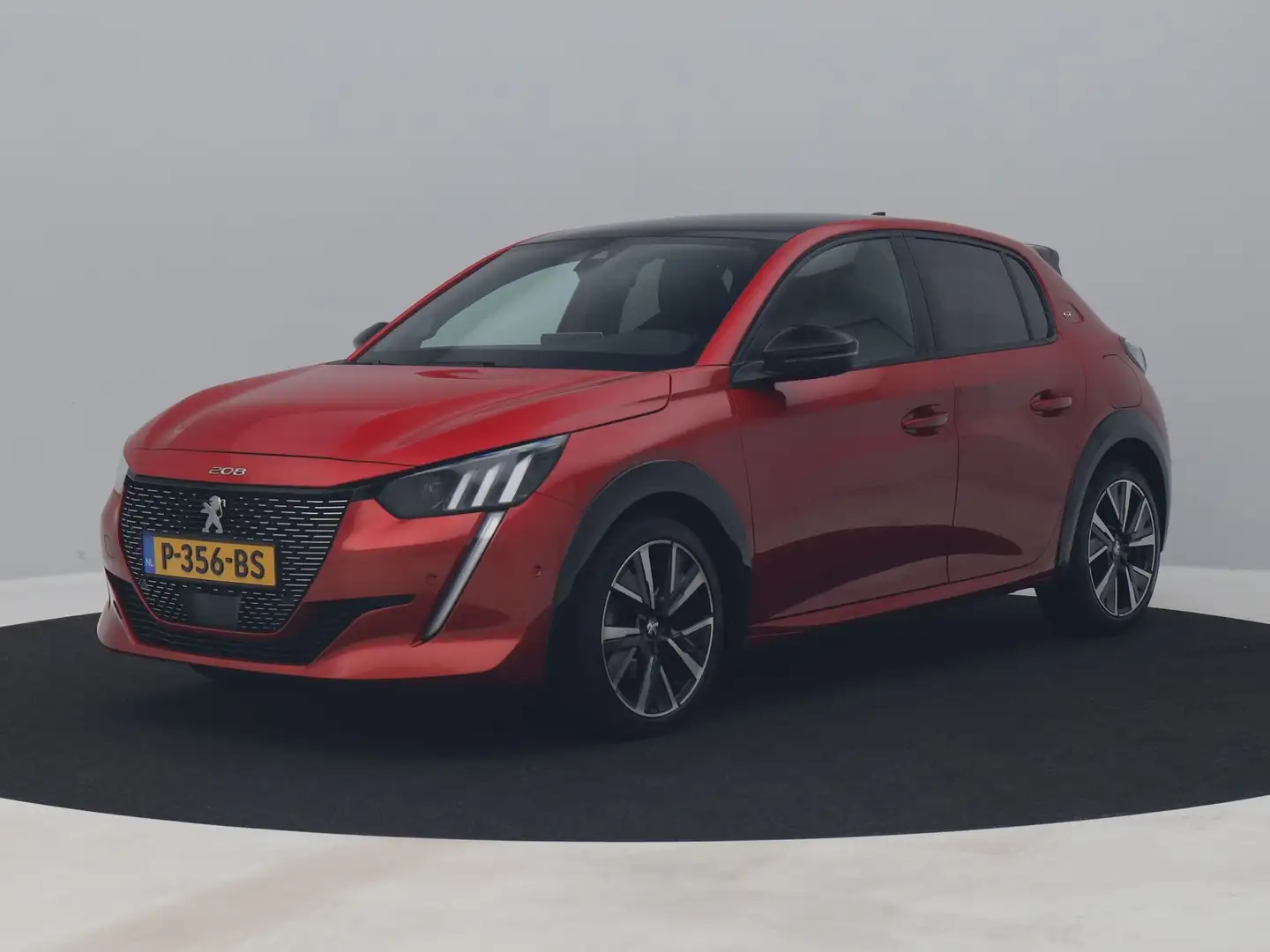 Peugeot 208 1.2 PureTech 130 PK Automaat GT | PANO | KEYLESS | Rood - 1