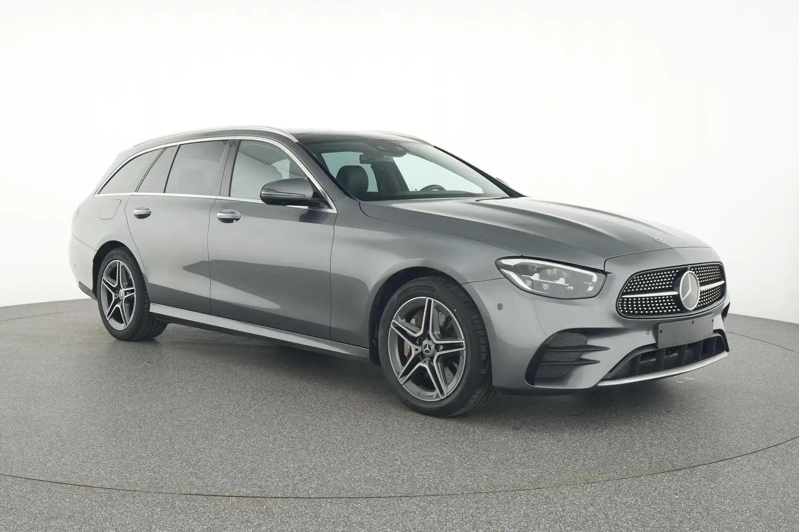 Mercedes-Benz E 300 de estate | AMG LINE | PANO | MEMORY + HEATED SEAT Grijs - 2