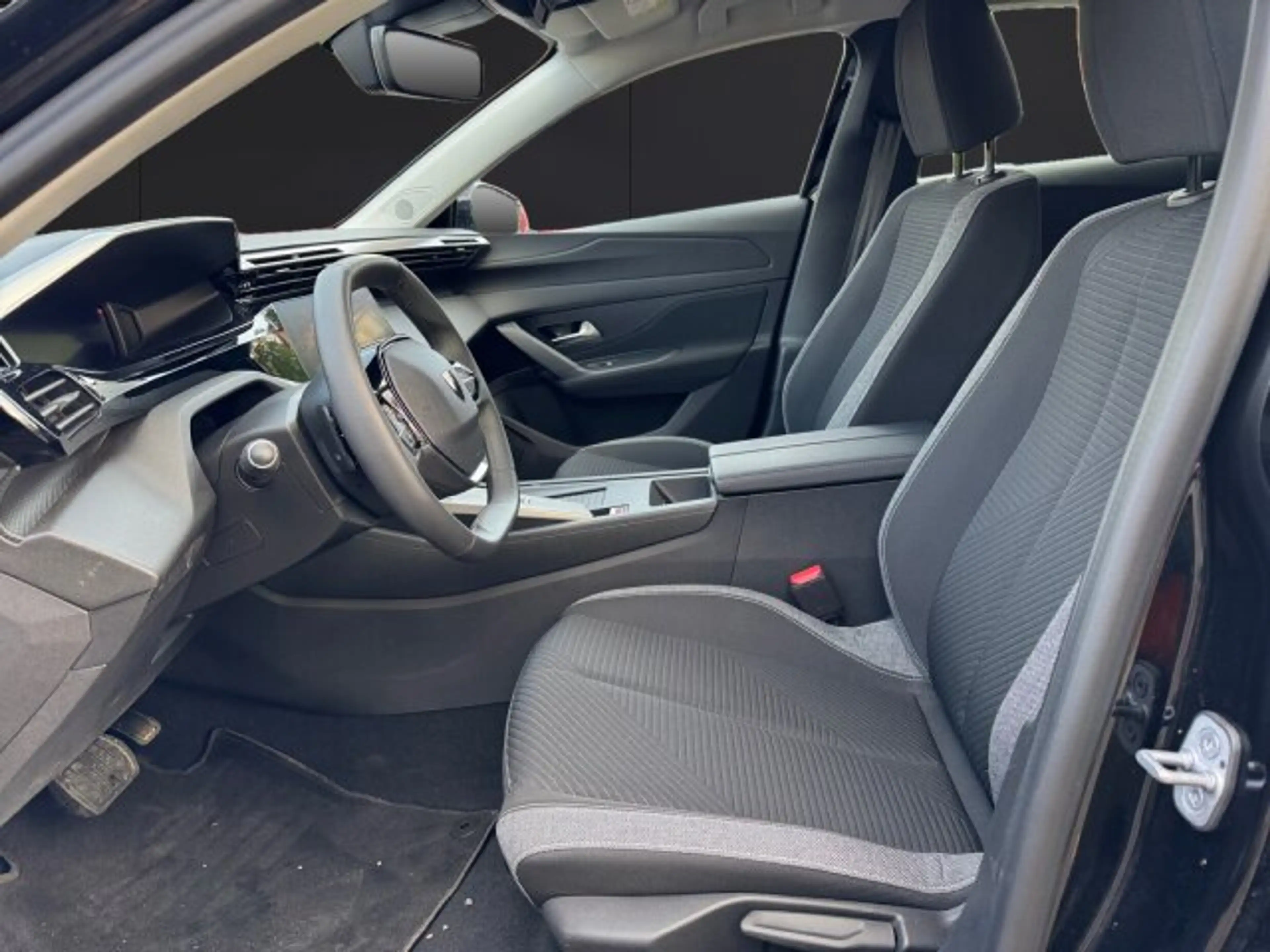 Peugeot 308 1.2 PureTech 130 SW Active +Navigationssystem+AHZV(SI 130) — photo 8