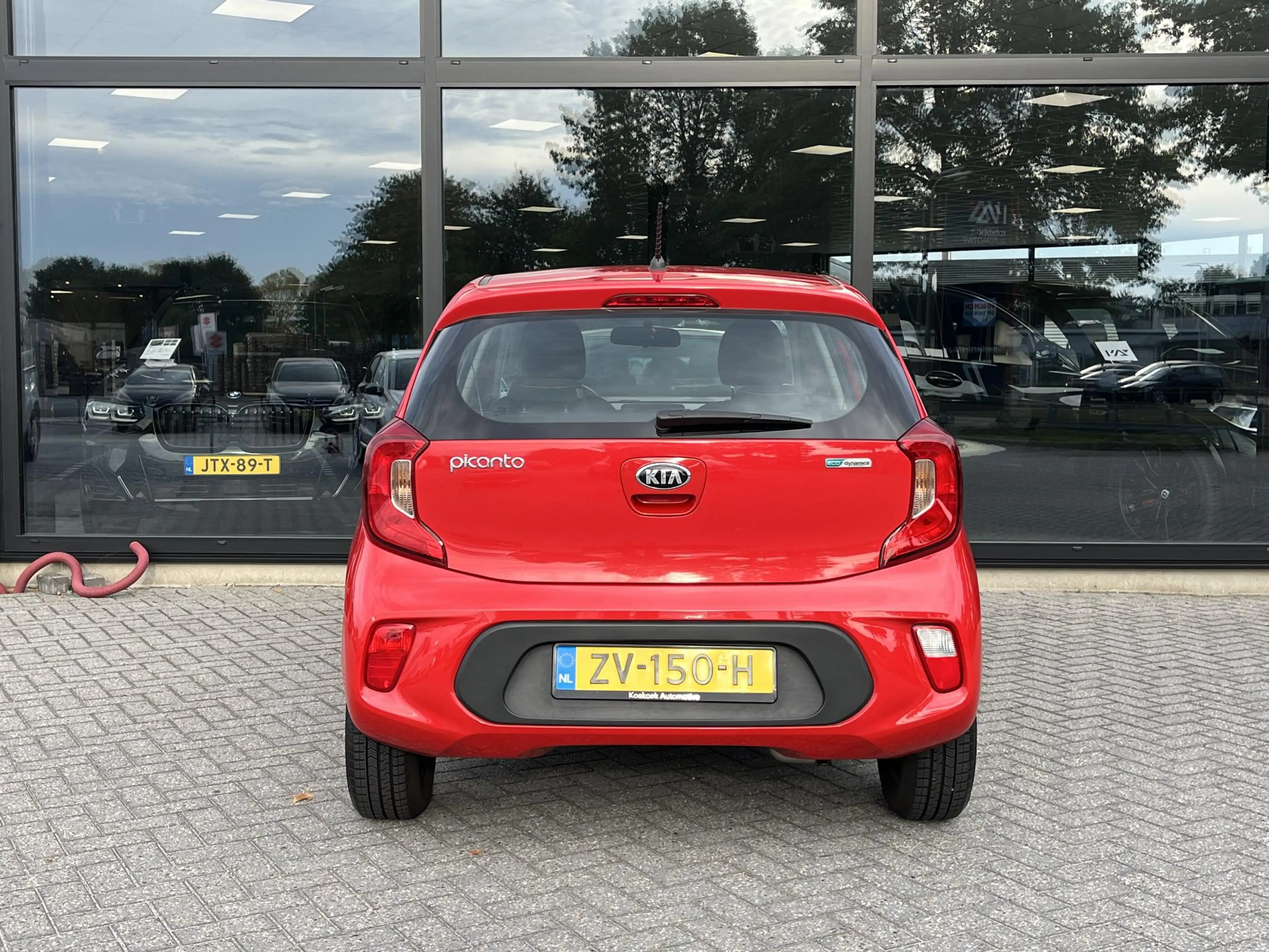Kia Picanto 1.0 MPi ComfortPlusLine — photo 12