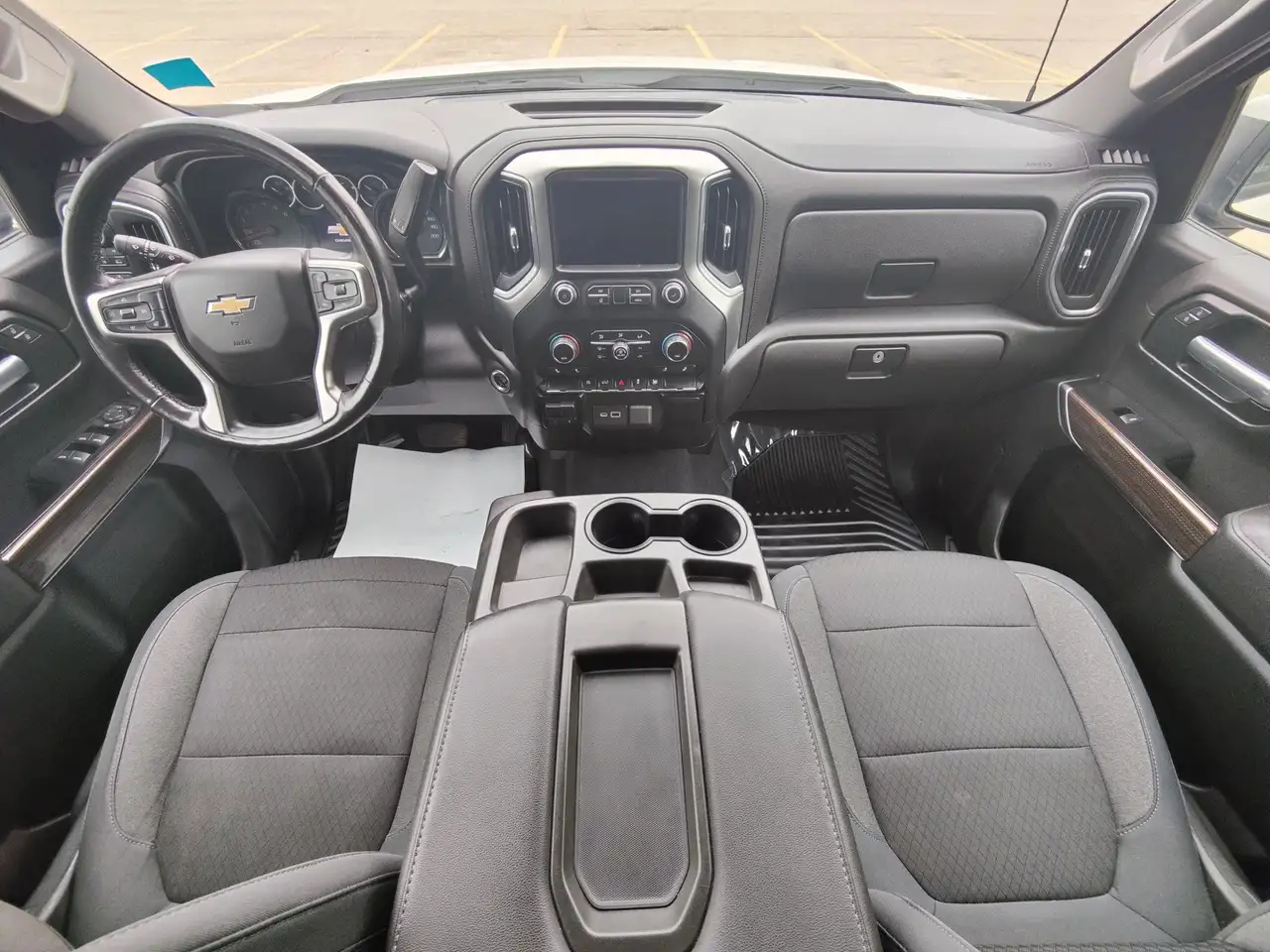 Chevrolet Silverado 1500 снимка Chevrolet Silverado 1500