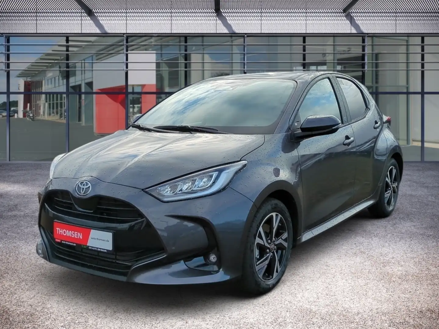 Toyota Yaris 1.5 D Team Deutschland ACC+AUT+LED+Virtual Grau - 2