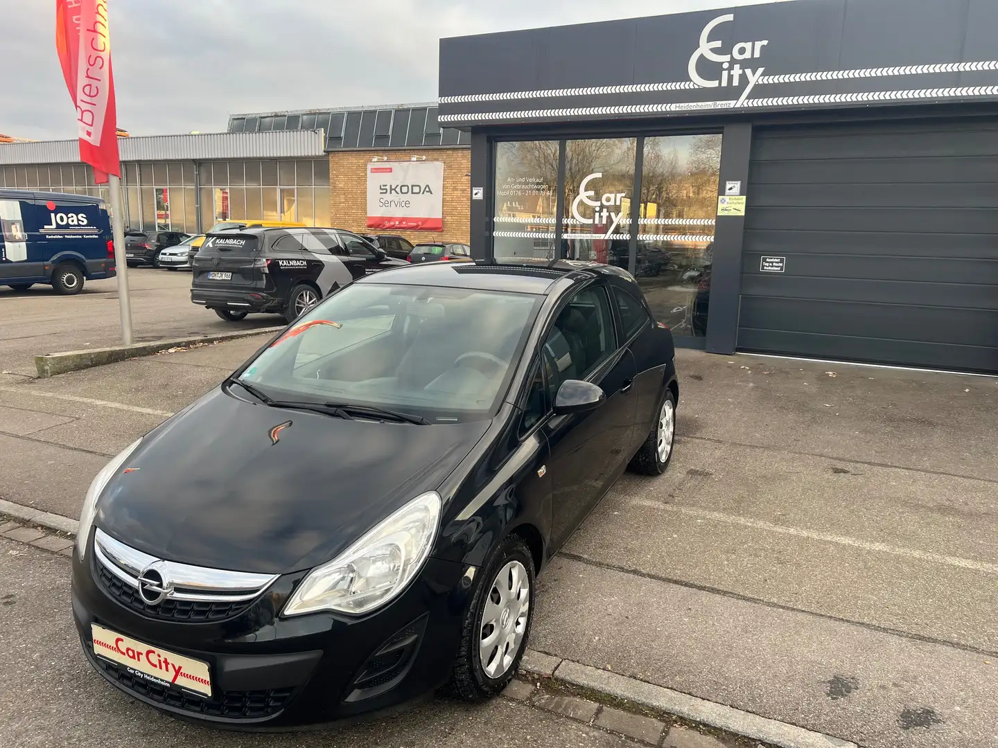 Opel Corsa Edition Schwarz - 1