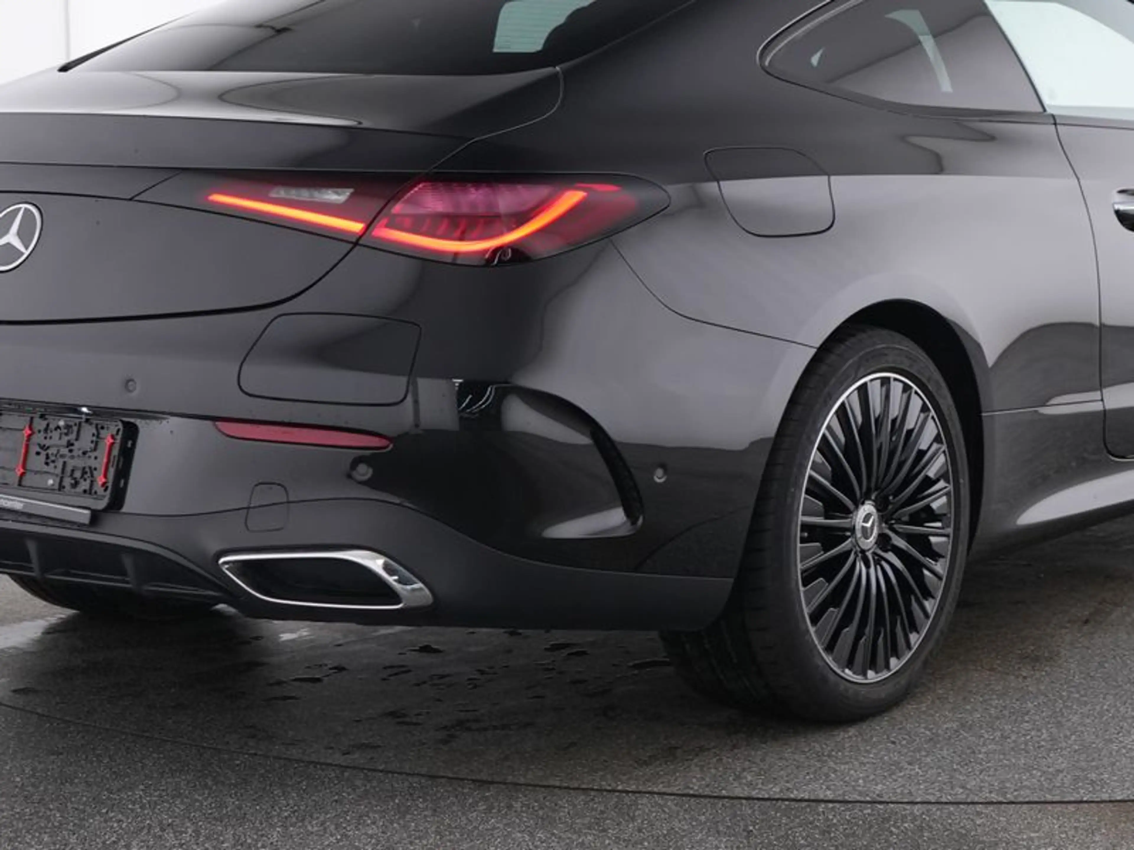 Mercedes-Benz CLE 300 Coupé e AMG plug-In Hybride AMG Line | Night Pakke — photo 9