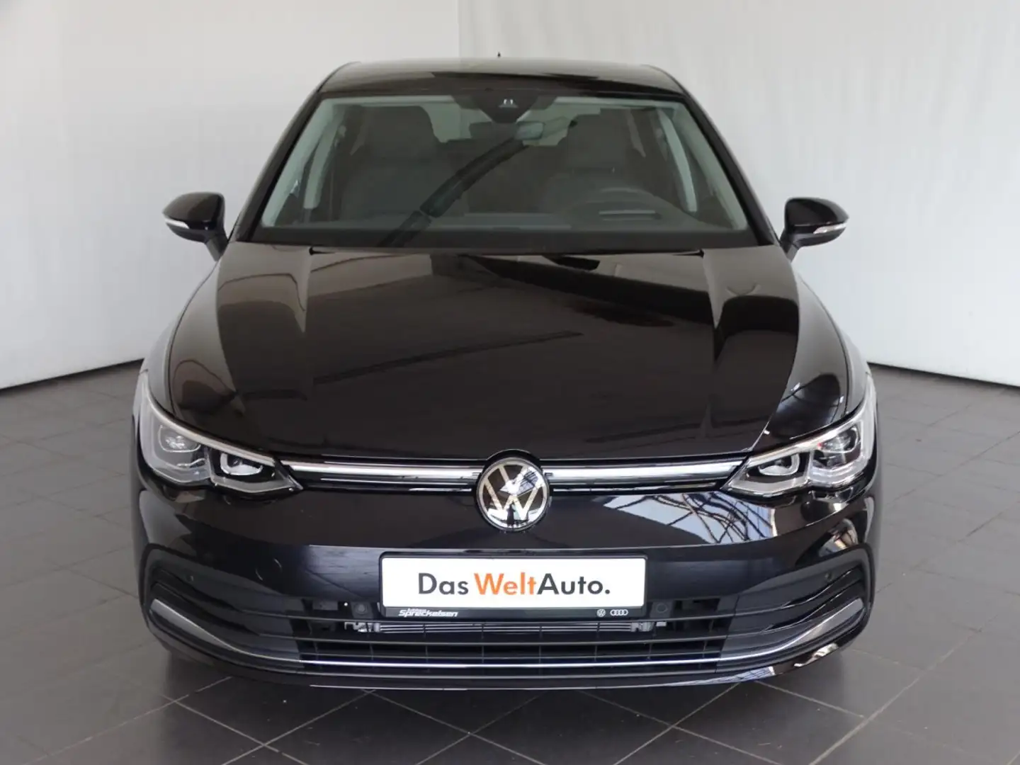 Volkswagen Golf VIII 1.5 eTSI++Aut.++Navi++LED++AHK++ACC Klima Negro - 2
