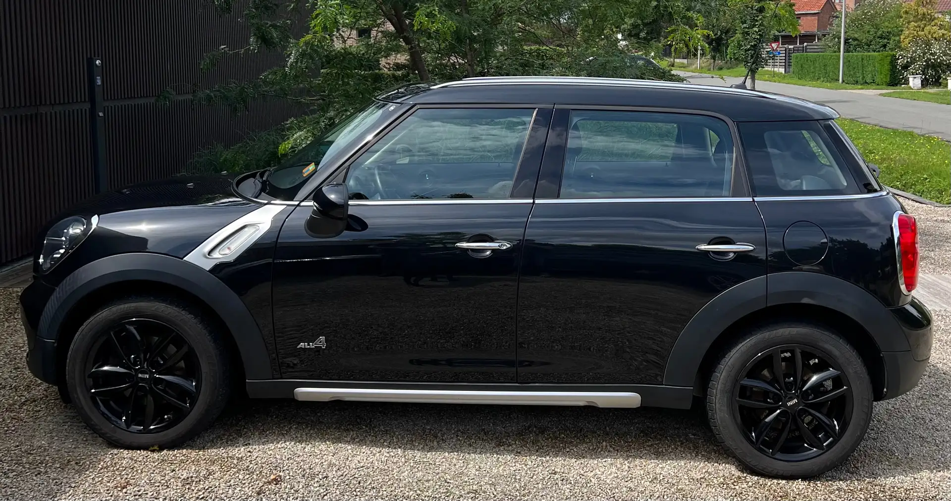 MINI Cooper D Countryman Mini Cooper D Countryman All4 Schwarz - 1