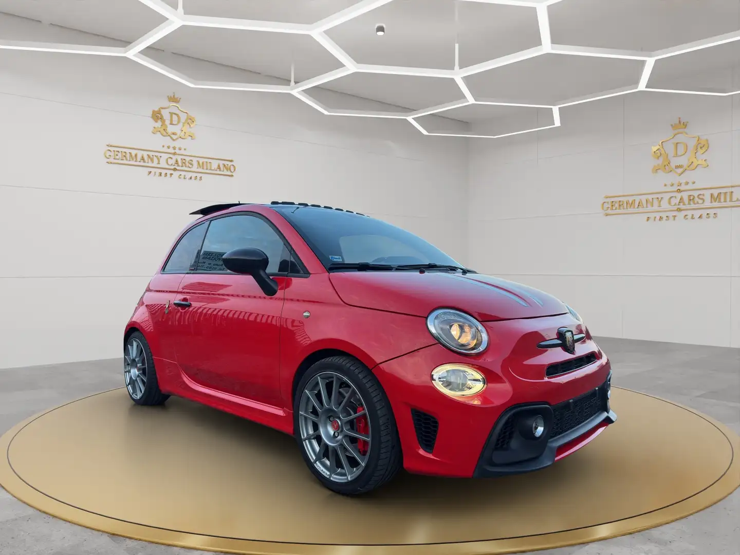 Abarth 695 695 1.4 16v t. t-jet 190cv TRIBUTO FERRARI ALLEST Червоний - 2