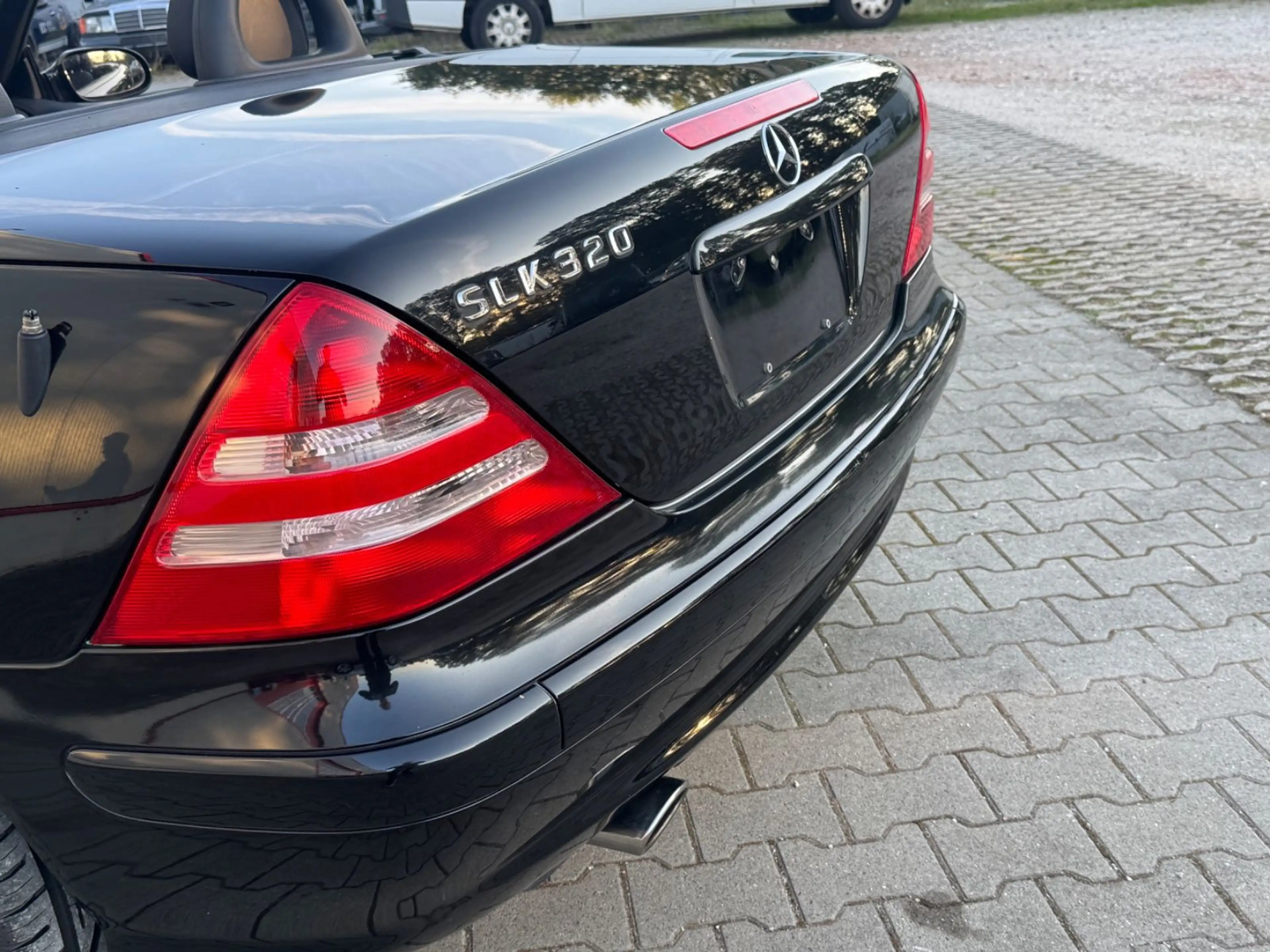 Mercedes-Benz SLK 320 aus 1.Hand /Erstlack rundum, AMG Alu, — photo 7