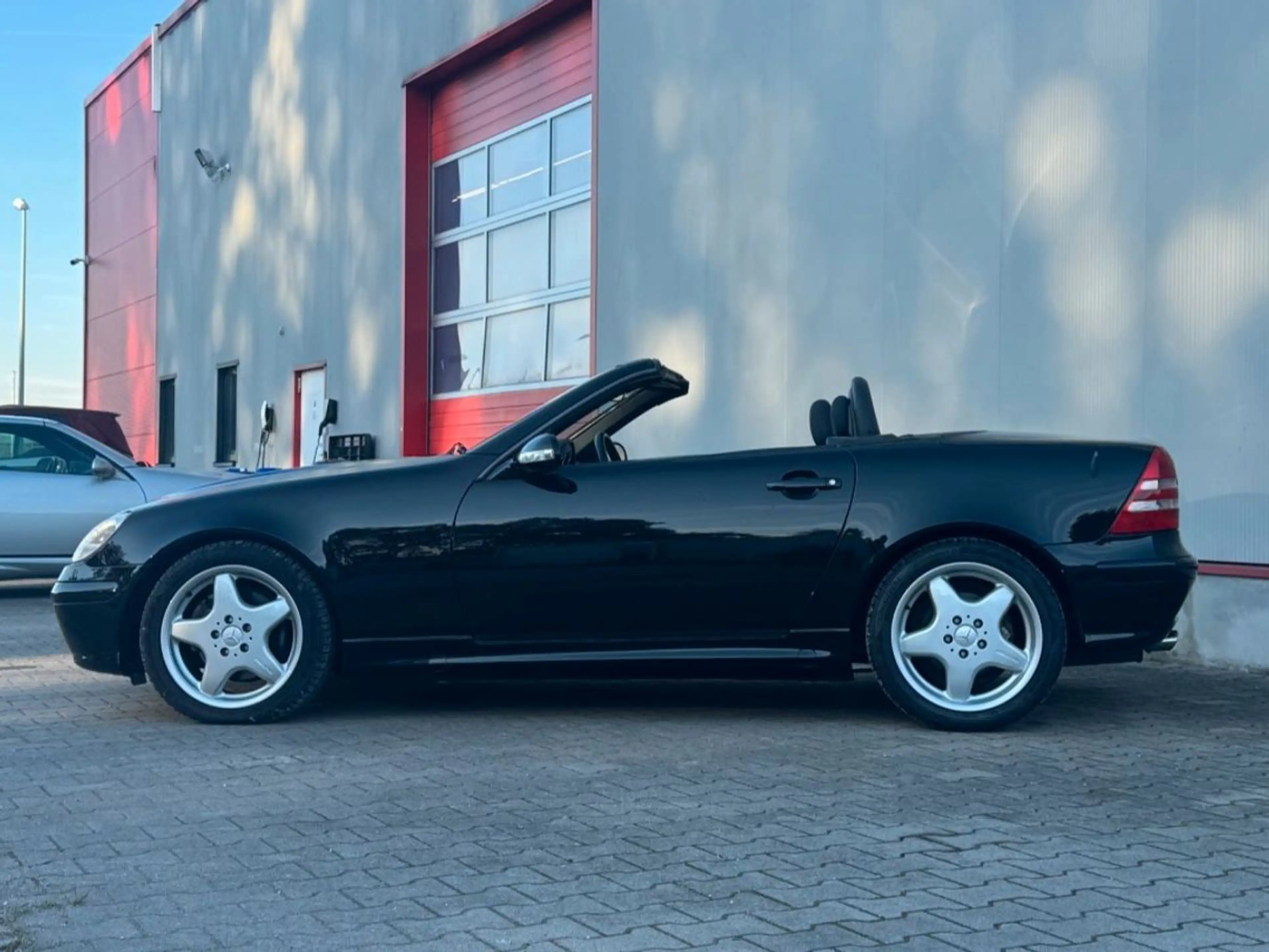 Mercedes-Benz SLK 320 aus 1.Hand /Erstlack rundum, AMG Alu, — photo 4