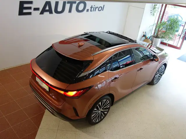 Lexus RX 450h 450h+ ALLRAD Executive PHEV Aut. *TRAUM-AUSSTATTU Ansicht 8