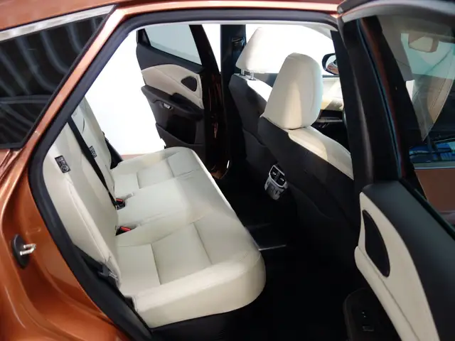 Lexus RX 450h 450h+ ALLRAD Executive PHEV Aut. *TRAUM-AUSSTATTU Ansicht 11