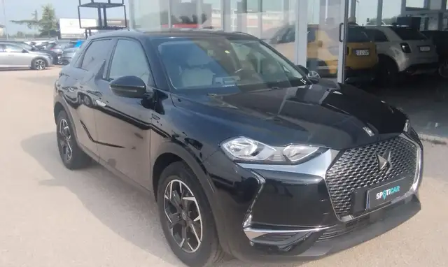 DS Automobiles DS 3 Crossback BlueHDi 100 So Chic