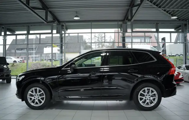 Volvo XC60 view 10