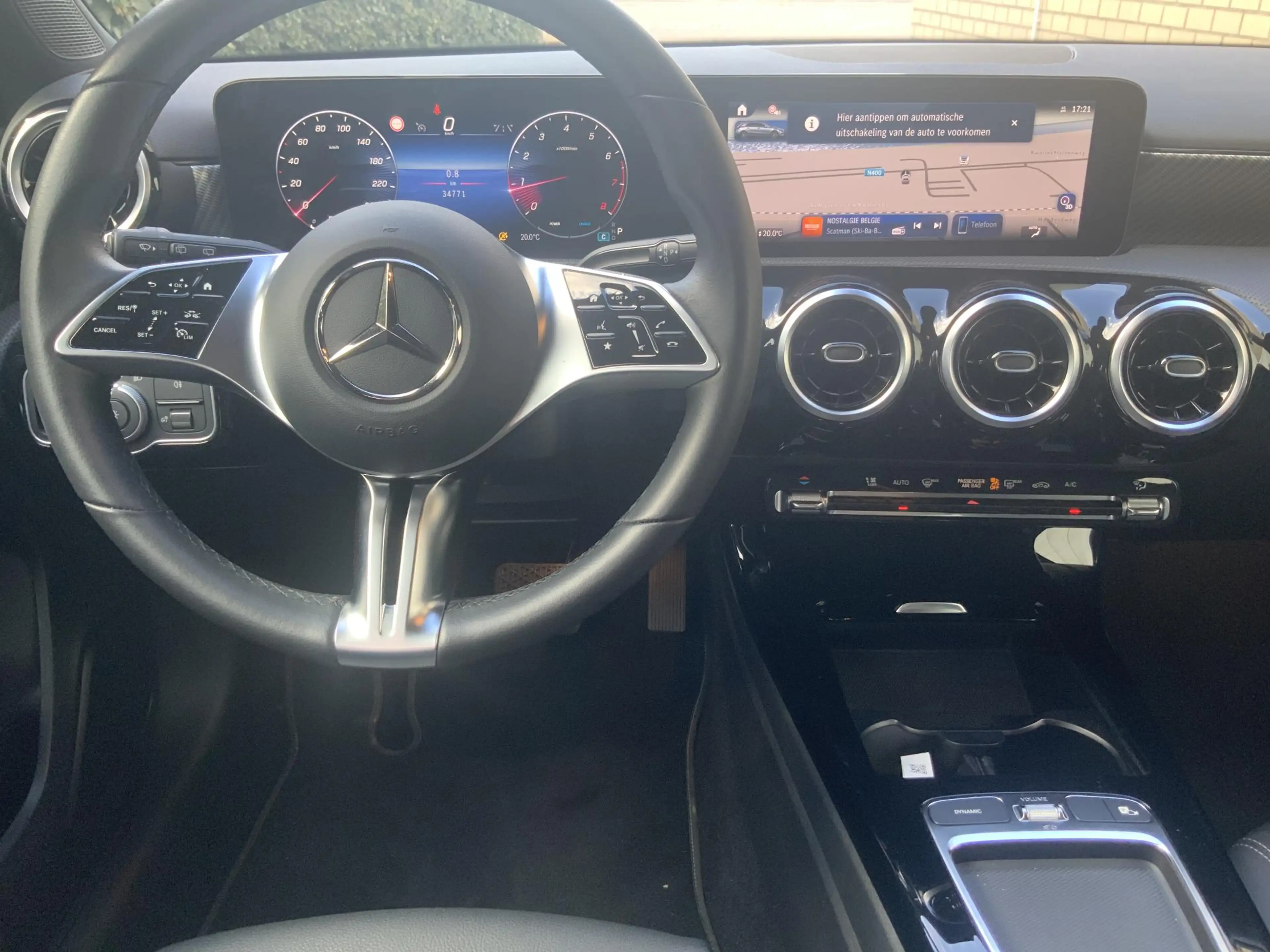 Mercedes-Benz A 180 Business Line — photo 13