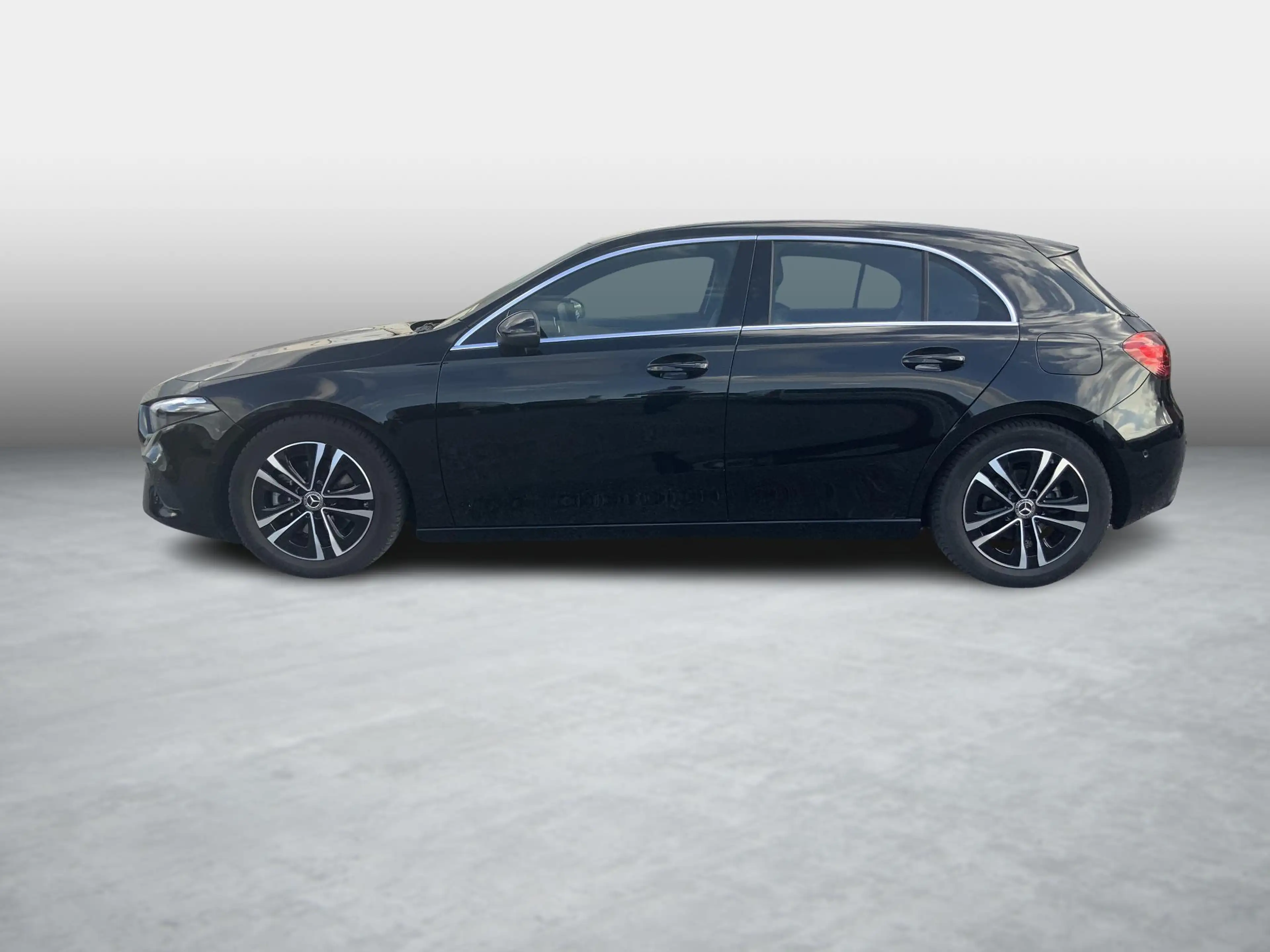 Mercedes-Benz A 180 Business Line — photo 8