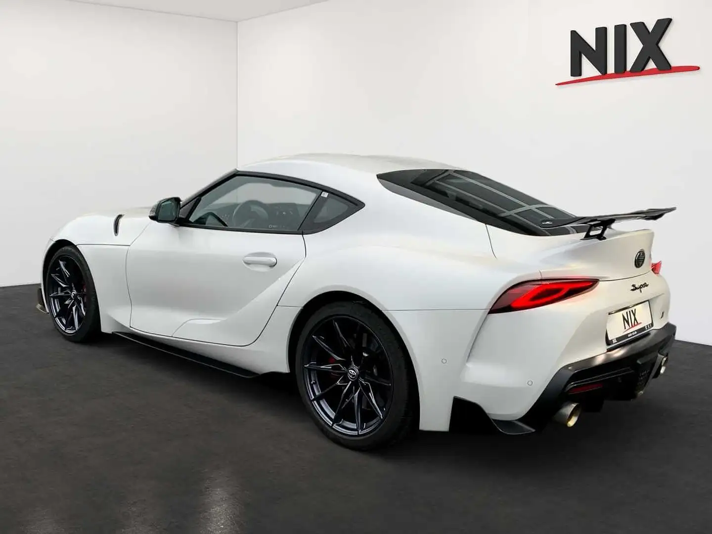 Toyota Supra GR 3.0 Legend AT Белый - 2