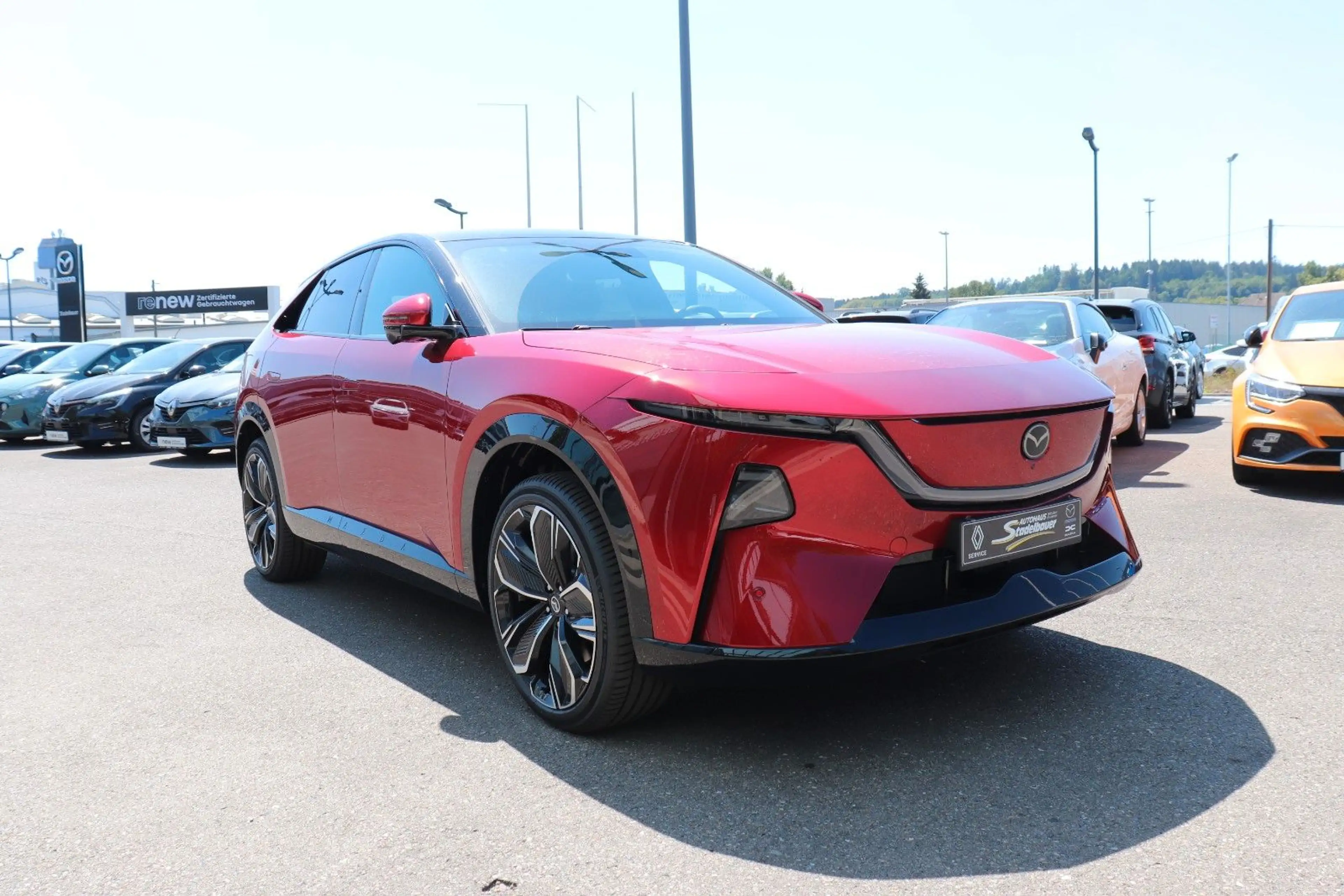 Mazda CX-6e CX-6E Takumi 258PS Leder 360*Pano* 21 Zoll — photo 7