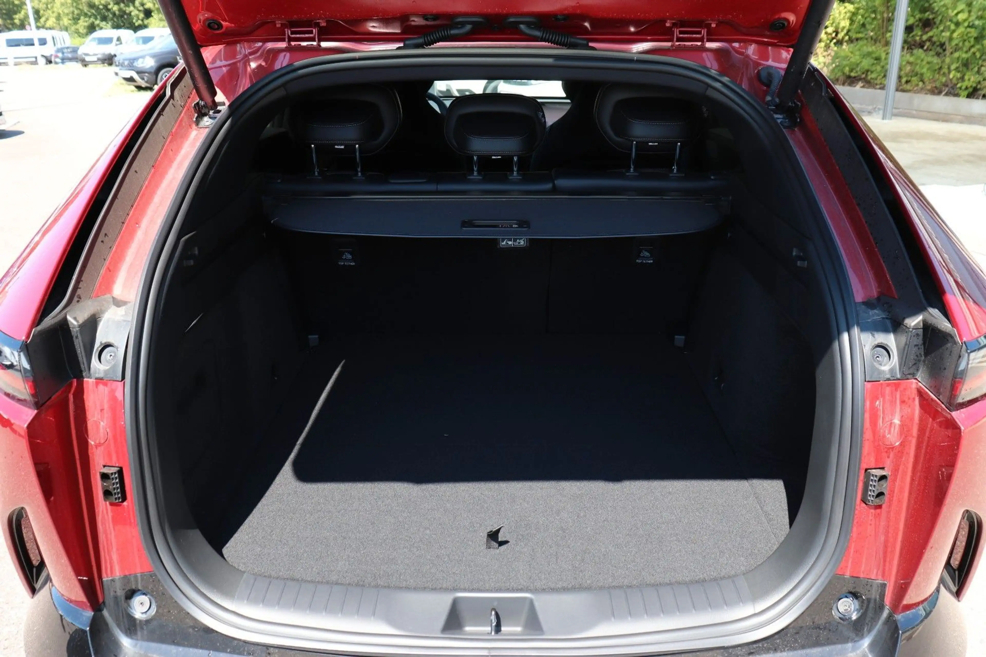 Mazda CX-6e CX-6E Takumi 258PS Leder 360*Pano* 21 Zoll — photo 12