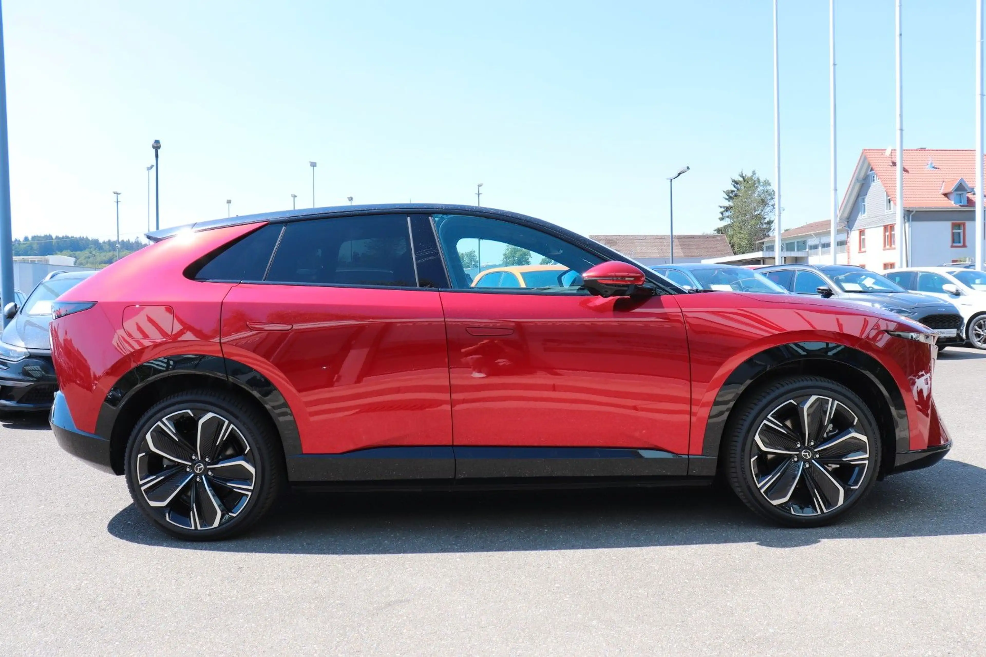 Mazda CX-6e CX-6E Takumi 258PS Leder 360*Pano* 21 Zoll — photo 6