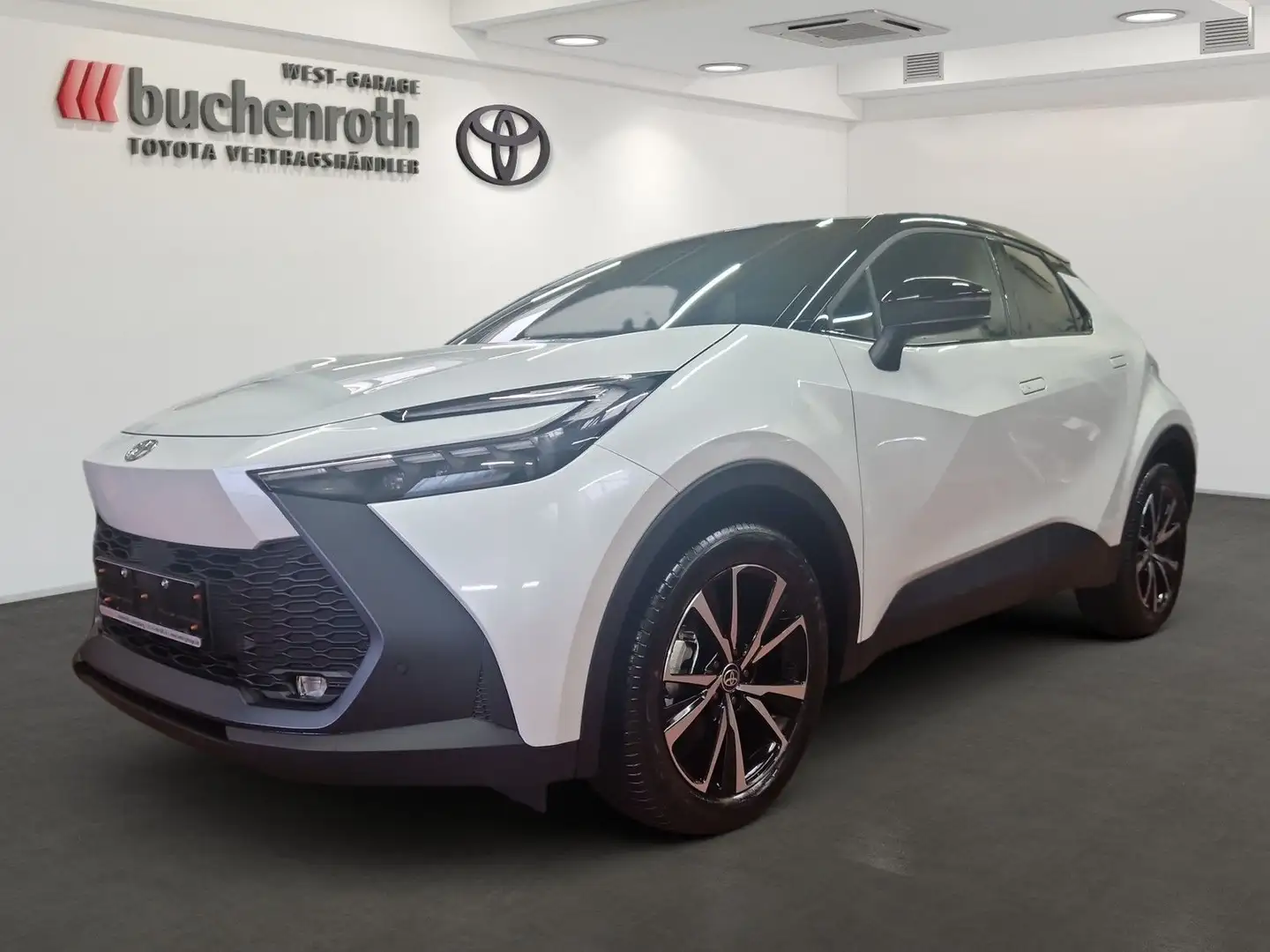 Toyota C-HR 2.0 Hybrid Team D + Technik Paket Blanc - 1