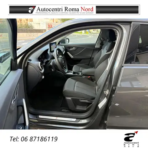 Audi Q2 view 7