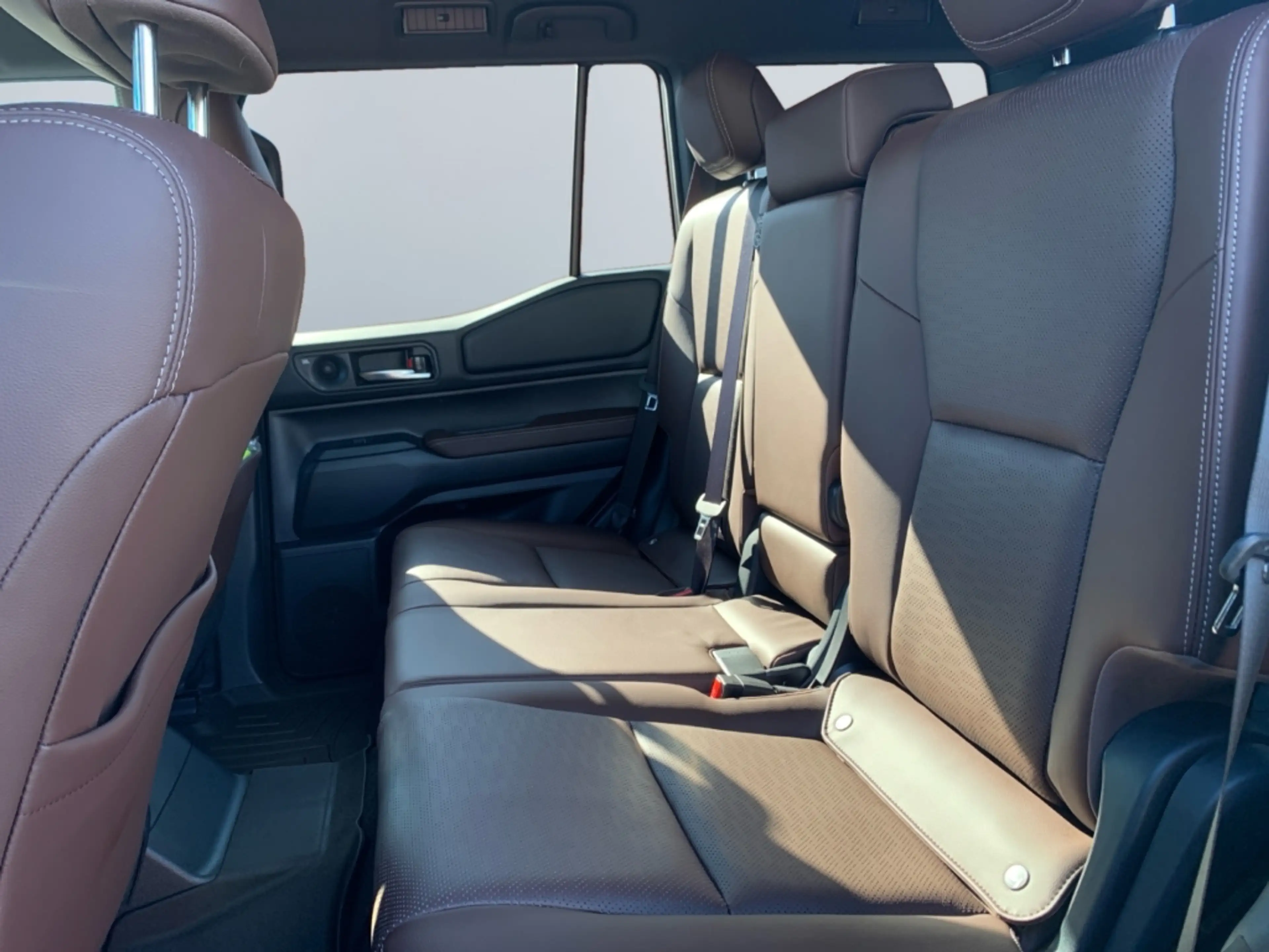 Toyota Land Cruiser TEC-Edition *4x4*360°*LED*ACC*CarPlay* — photo 15