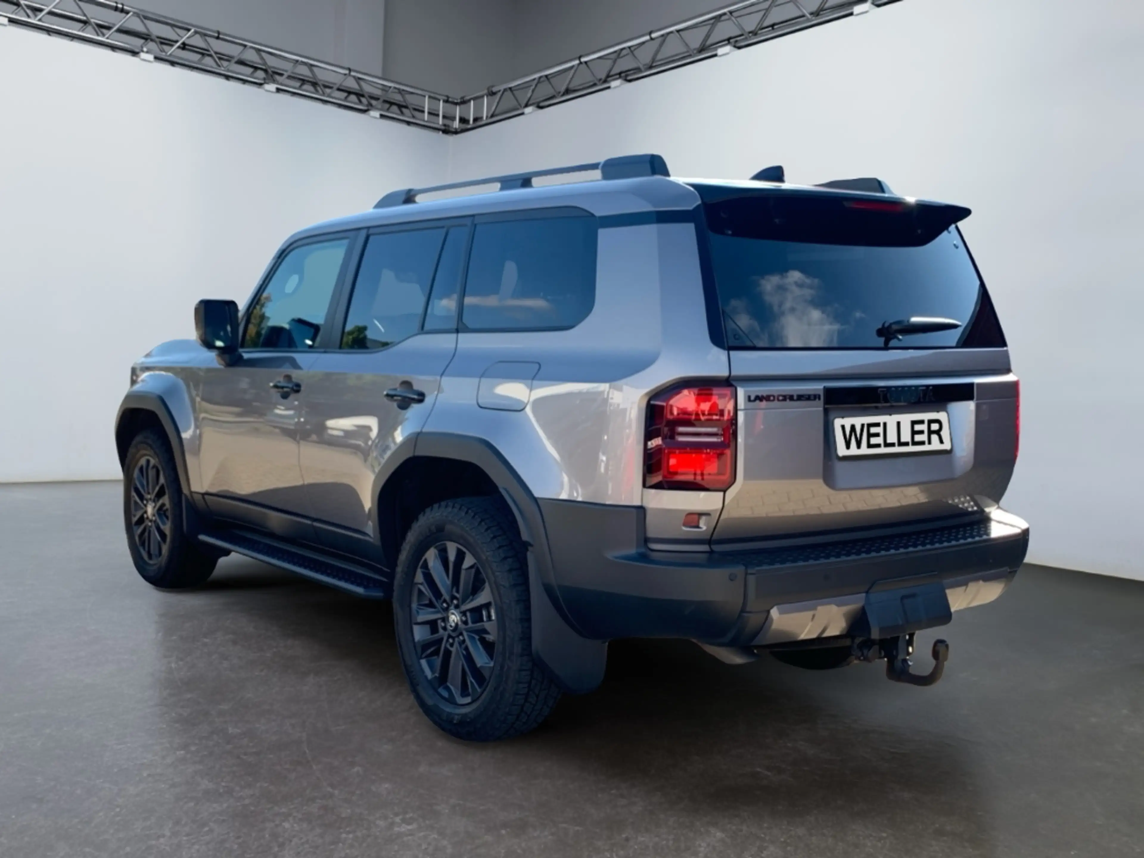 Toyota Land Cruiser TEC-Edition *4x4*360°*LED*ACC*CarPlay* — photo 7