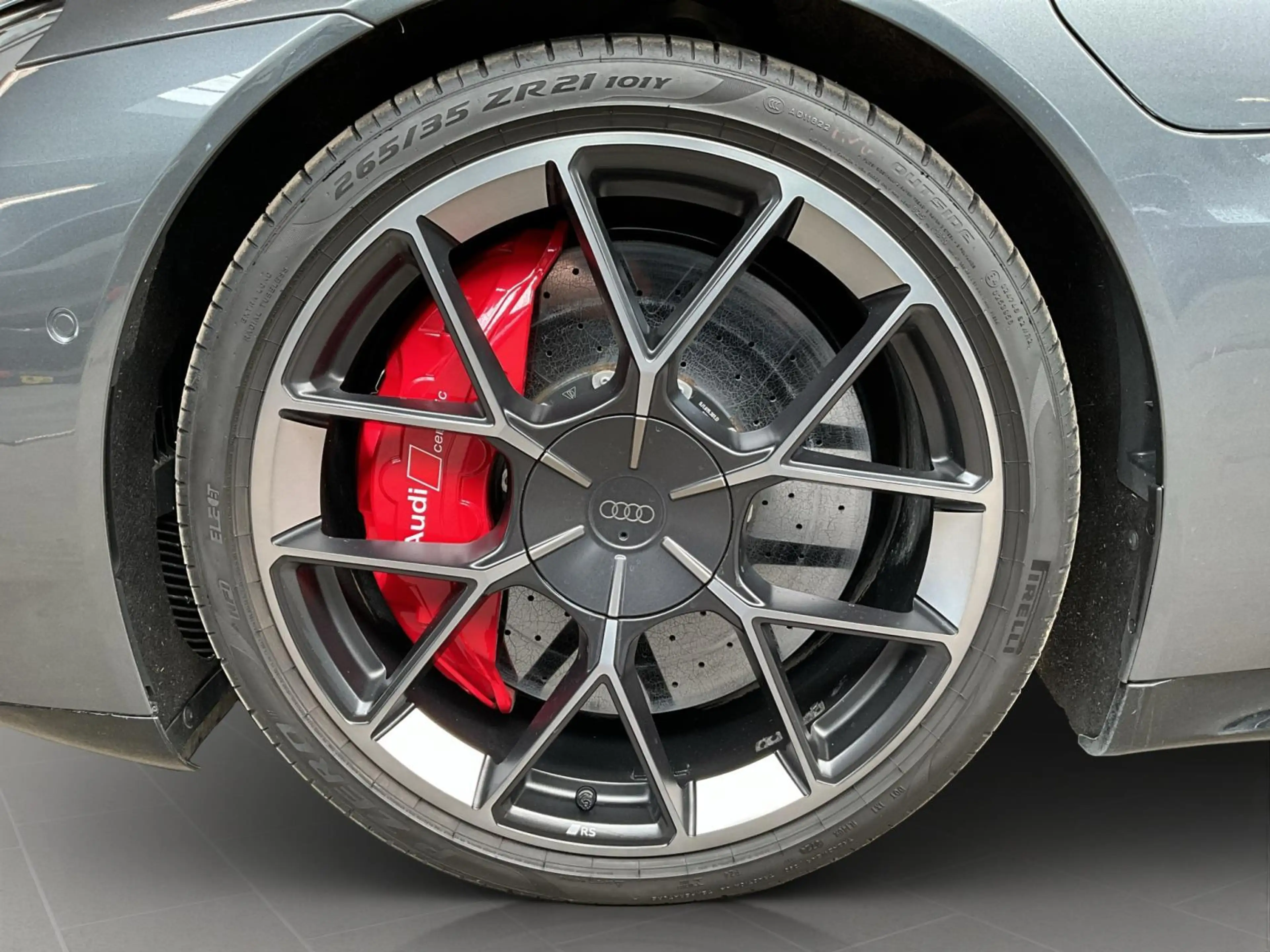 Audi RS e-tron GT 97kWh+Performance+Quattro+Ceramique+Carbon — photo 9