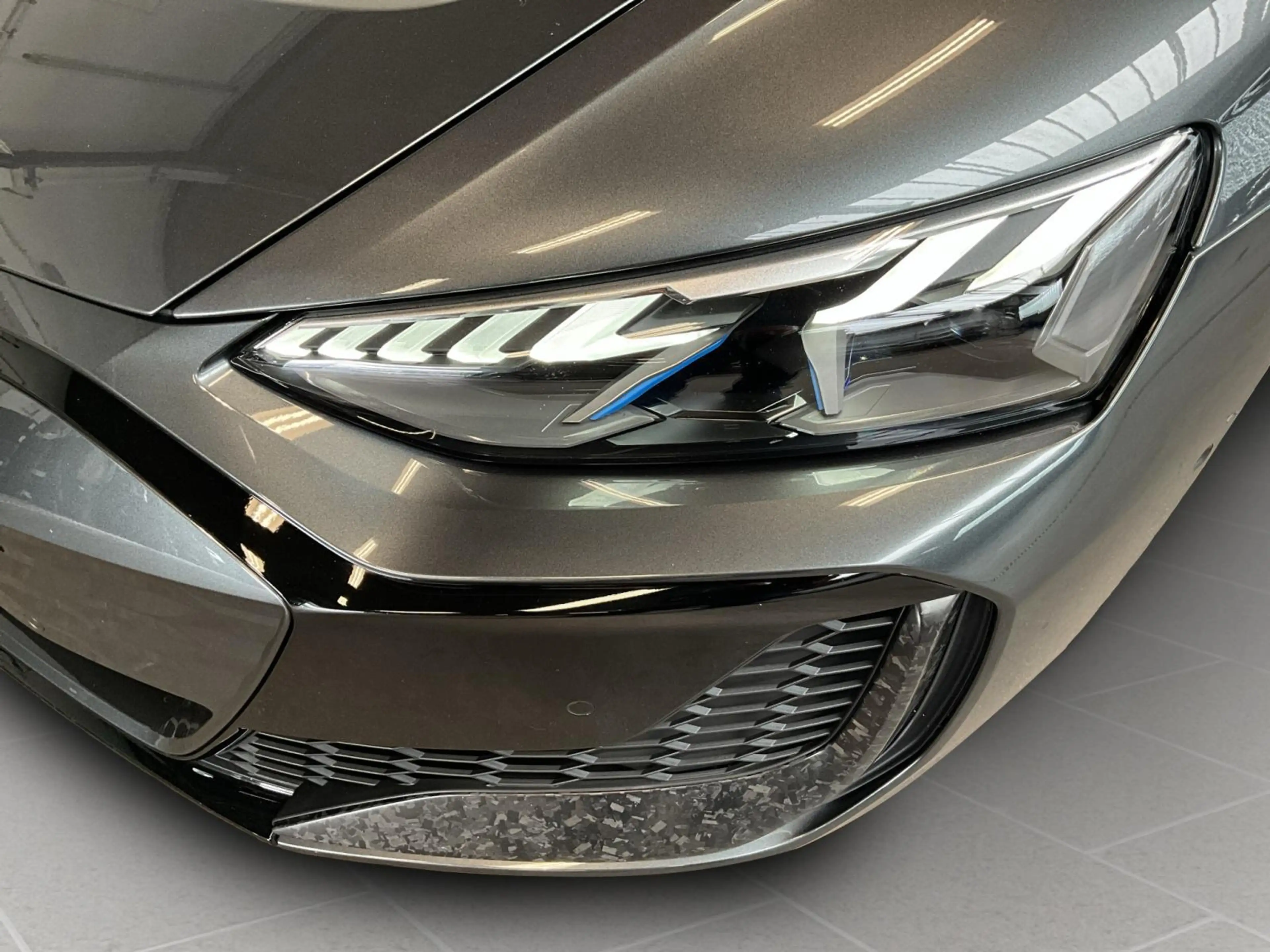 Audi RS e-tron GT 97kWh+Performance+Quattro+Ceramique+Carbon — photo 10