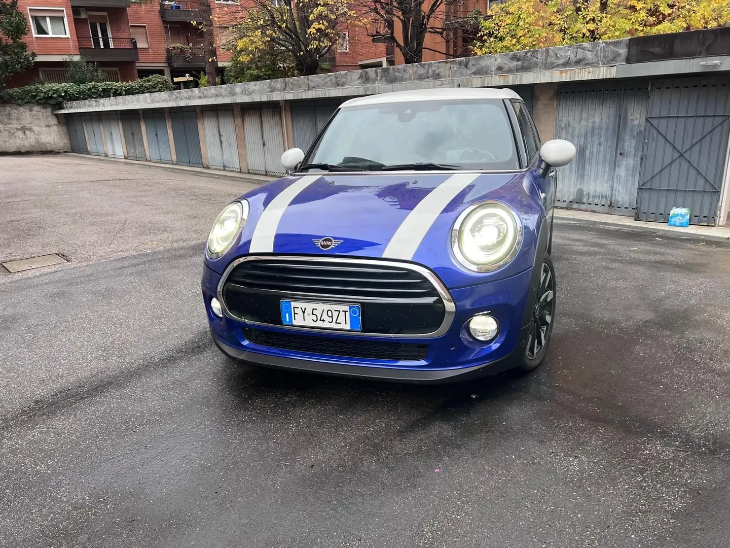 MINI Cooper D 1.5 Boost 5p my18 - 1