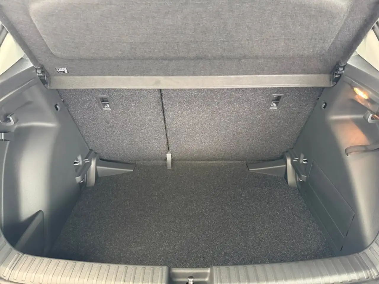 Skoda Fabia 1,0TSI DSG 2-Z.Klimaaut/Winterp/Temp/LED/Pdc, миниатюра 18
