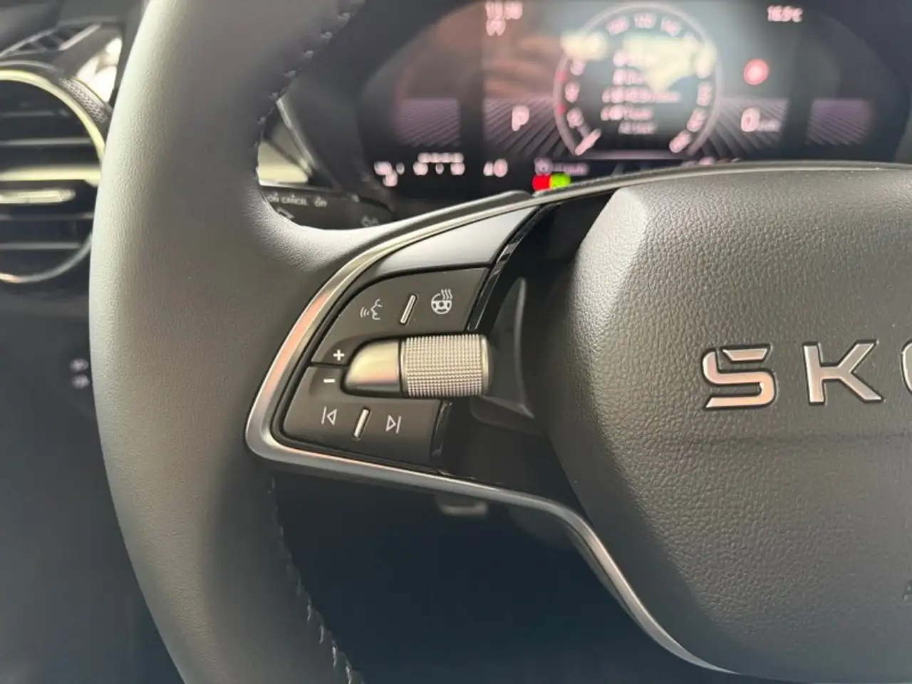 Skoda Fabia 1,0TSI DSG 2-Z.Klimaaut/Winterp/Temp/LED/Pdc, миниатюра 21