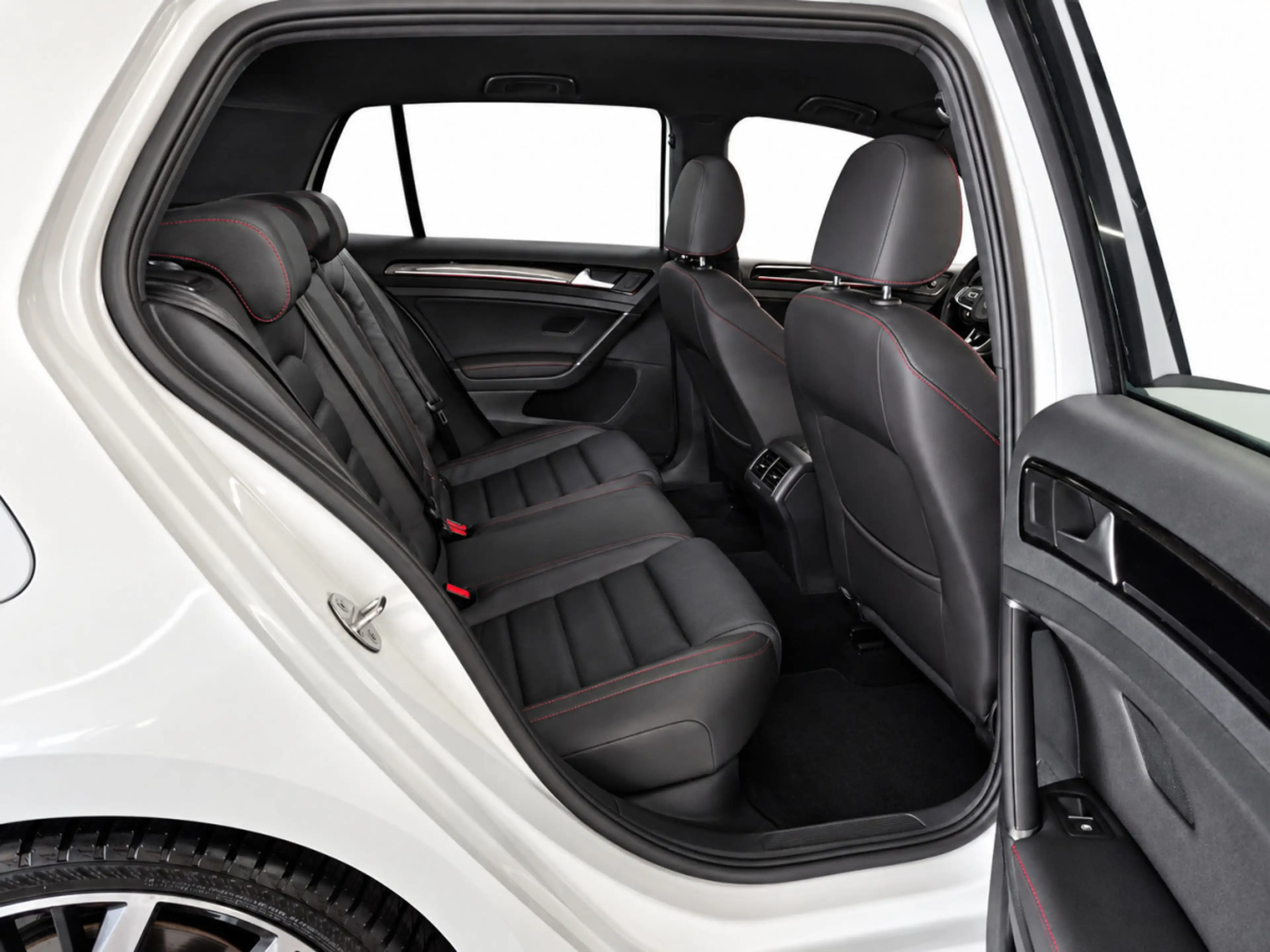 Volkswagen Golf GTI 2.0 TSI 230 DSG PERFORMANCE CUIR NAVI — photo 6