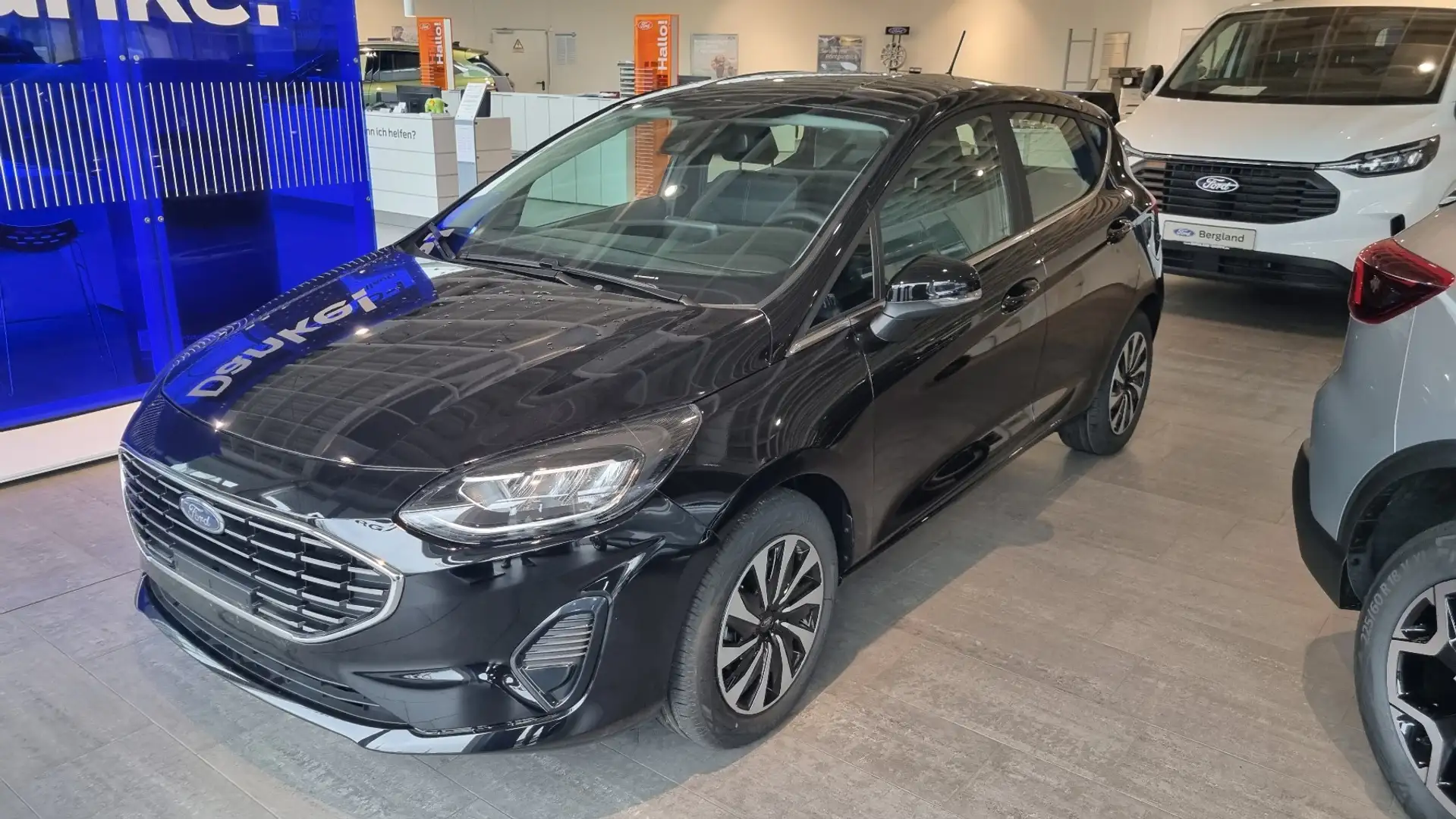 Ford Fiesta TITANIUM 5D 1.0L MHEV 125PS M6 Zwart - 1