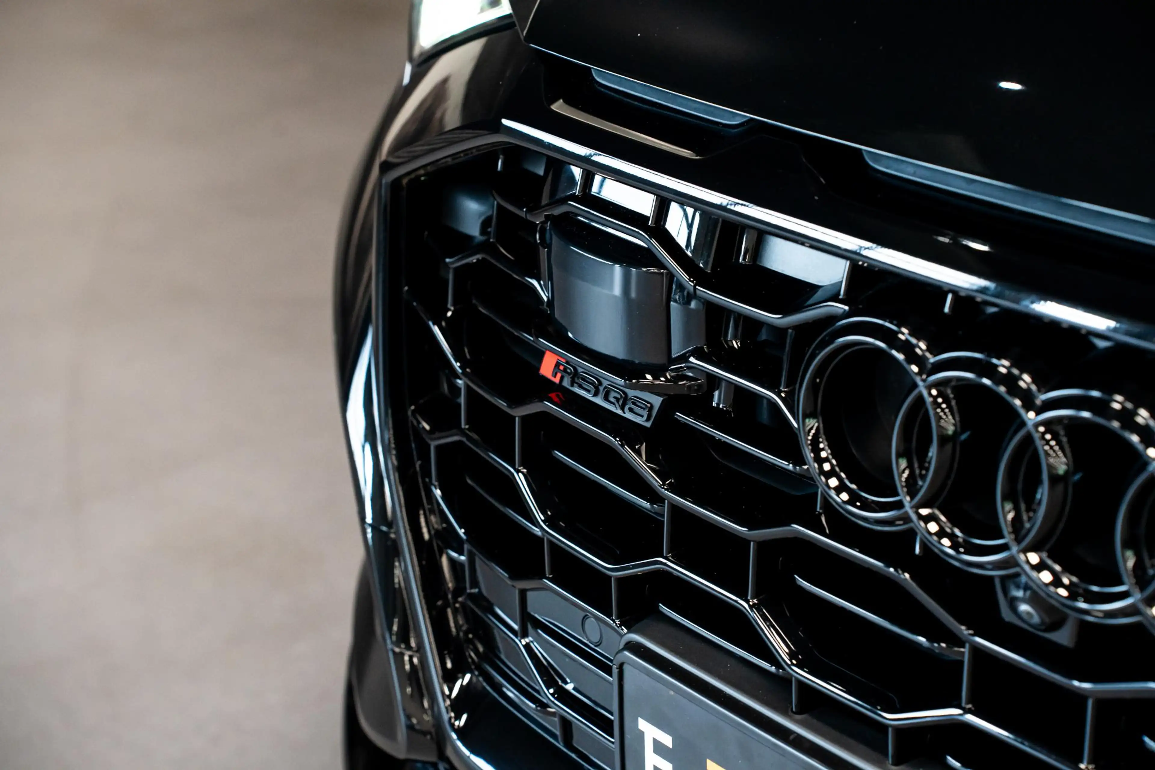 Audi RS Q8 4.0 TFSI Q8 quattro *Bang & Olufsen / Panorama / A — photo 13