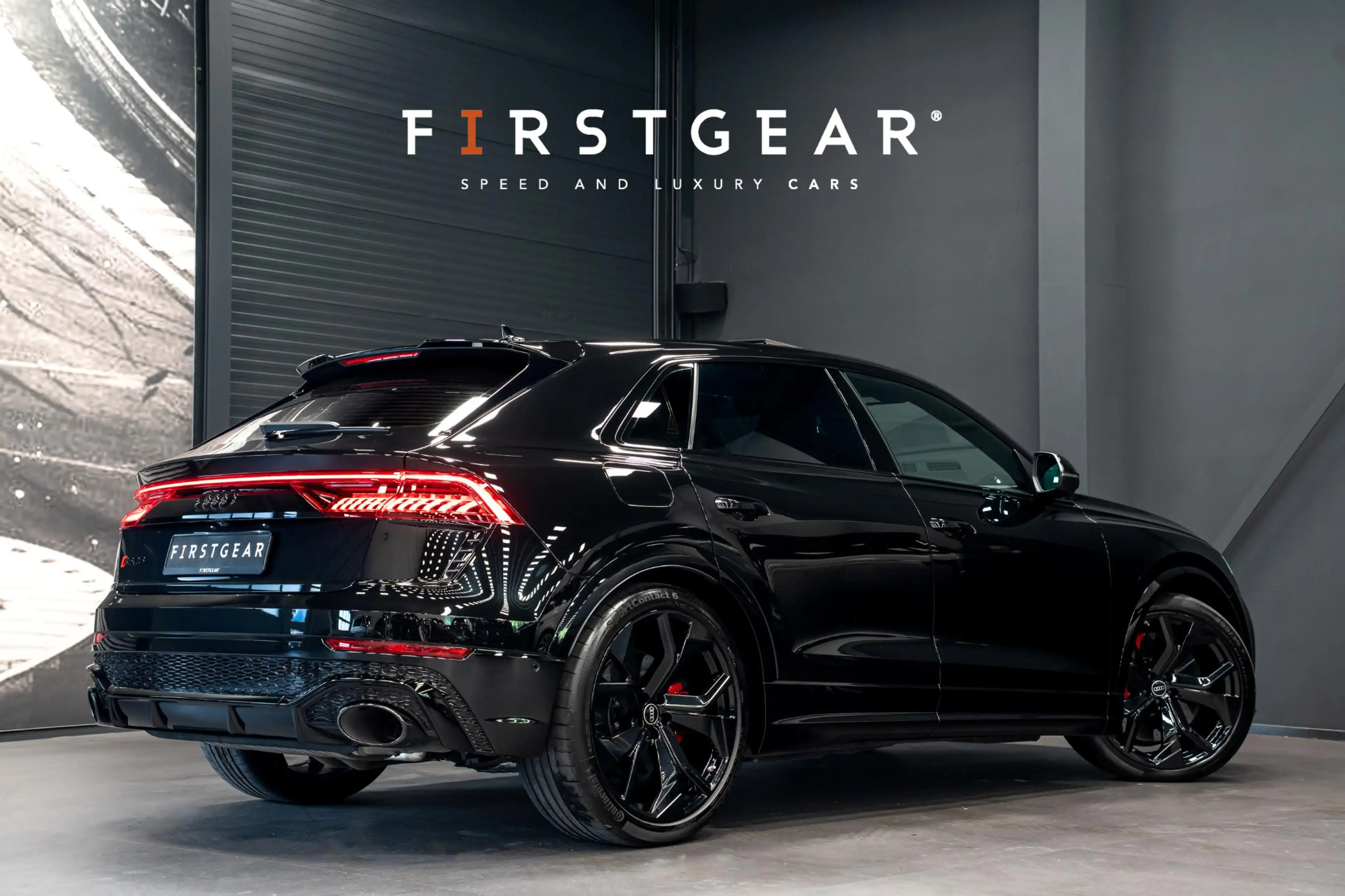 Audi RS Q8 4.0 TFSI Q8 quattro *Bang & Olufsen / Panorama / A — photo 2